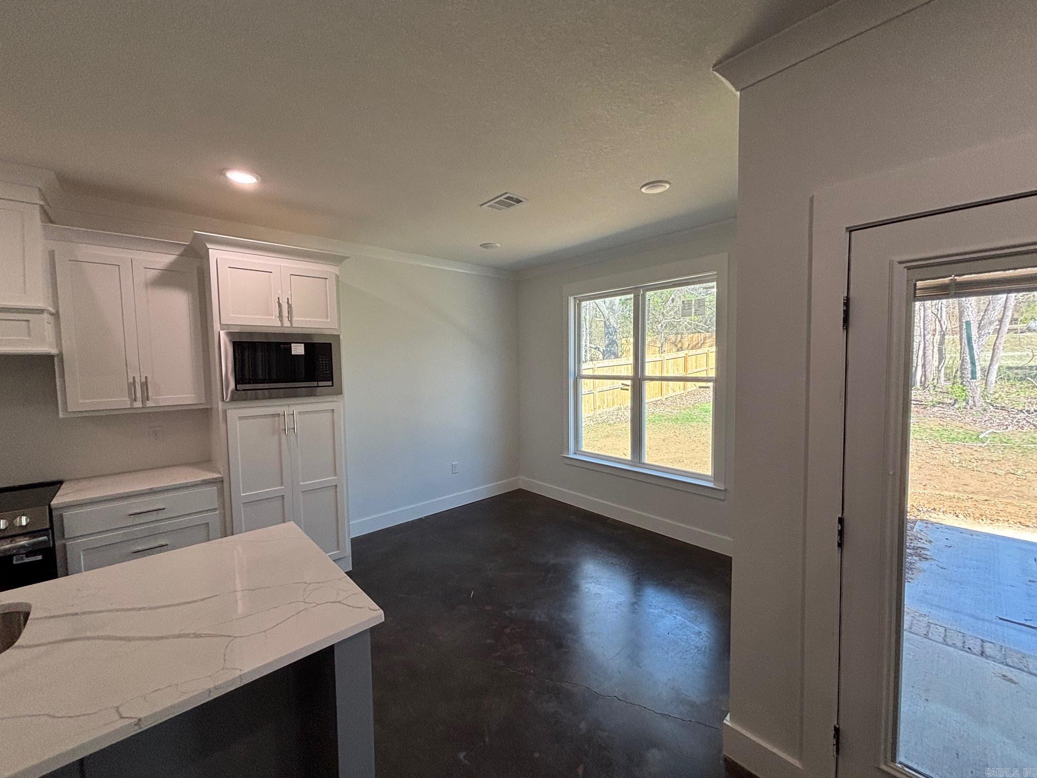29 Ridge View Street Property Photo 9