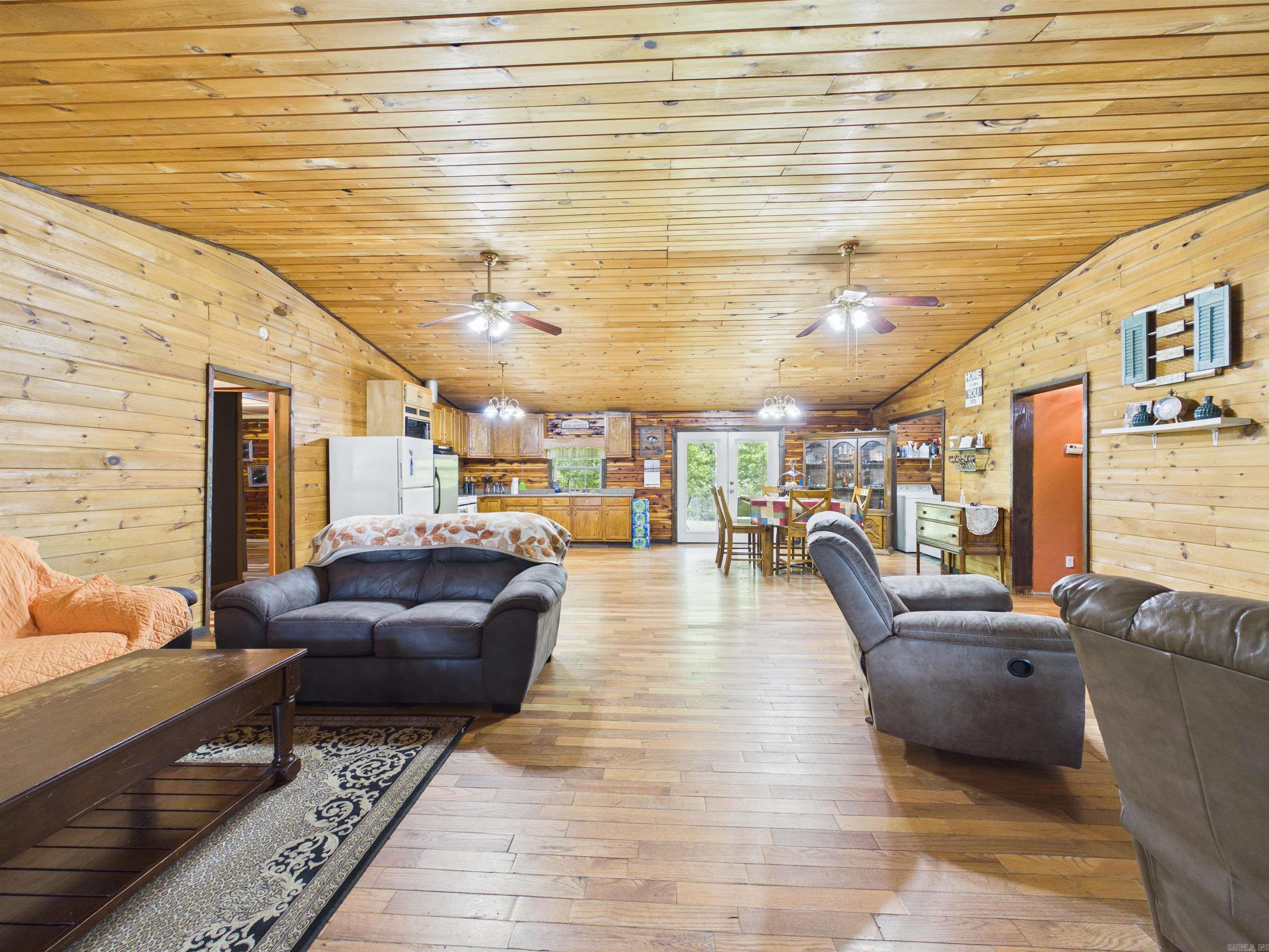 29 Bunch Ln Property Photo 8