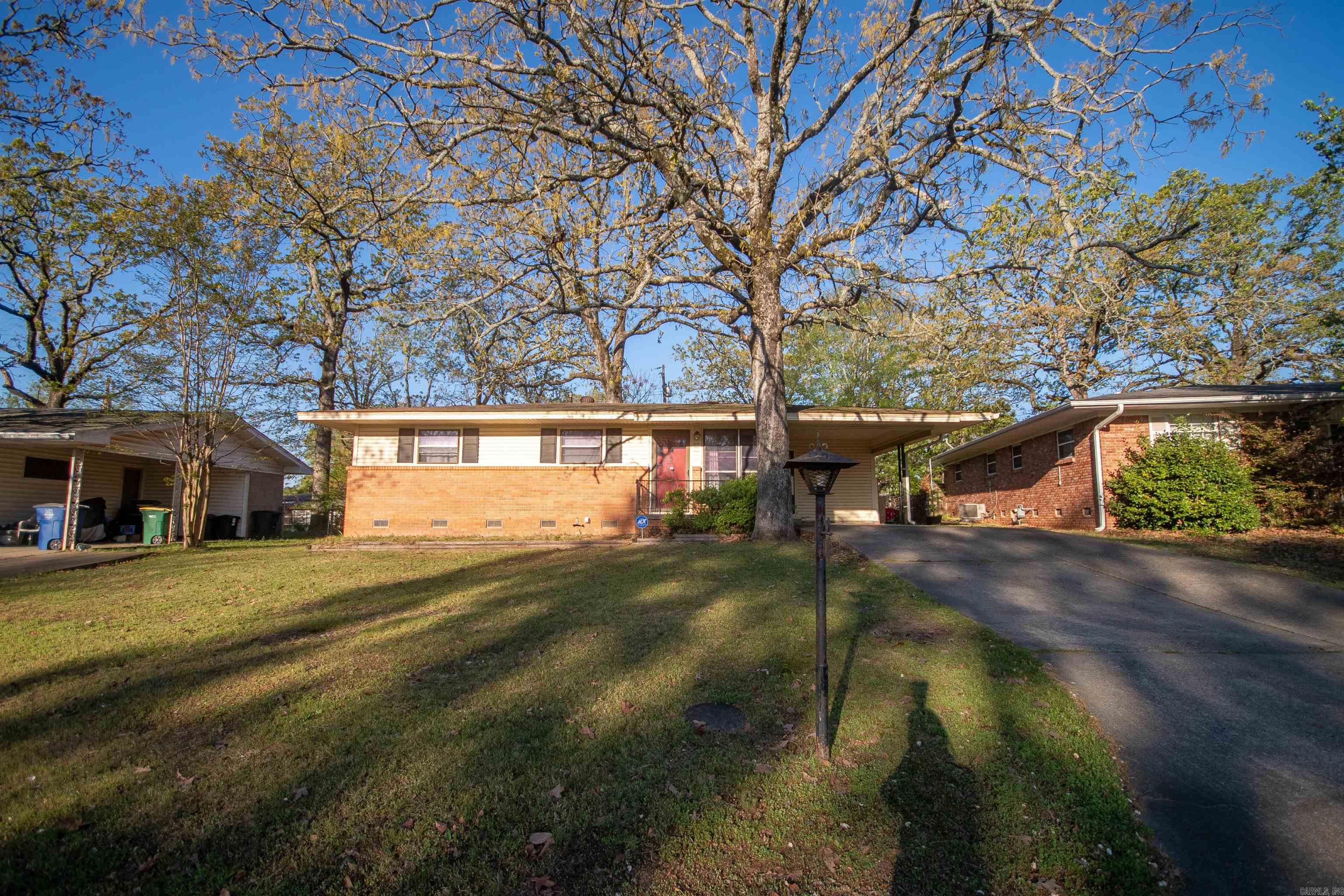3 La Vista Drive Property Photo 3