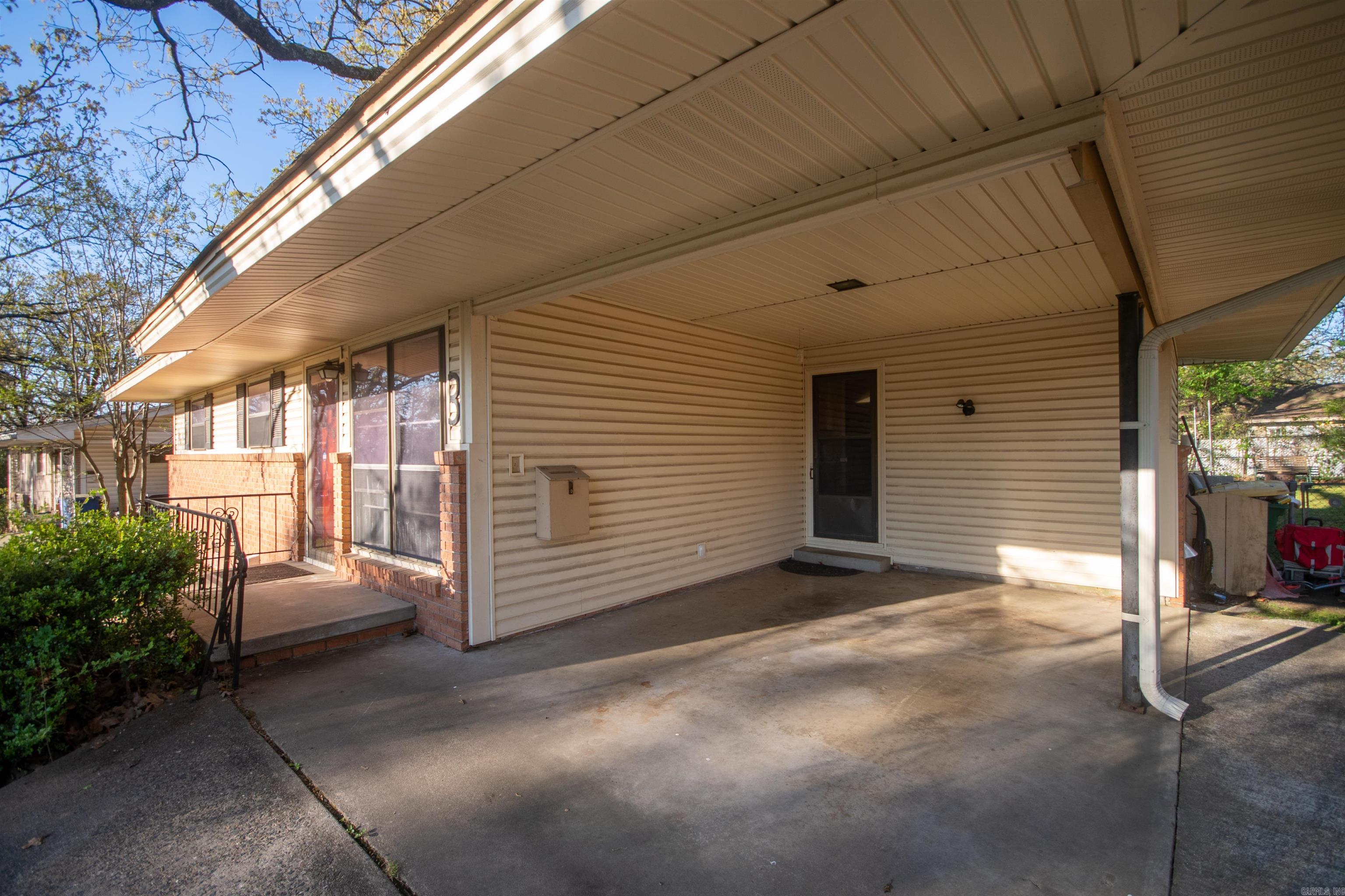 3 La Vista Drive Property Photo 4