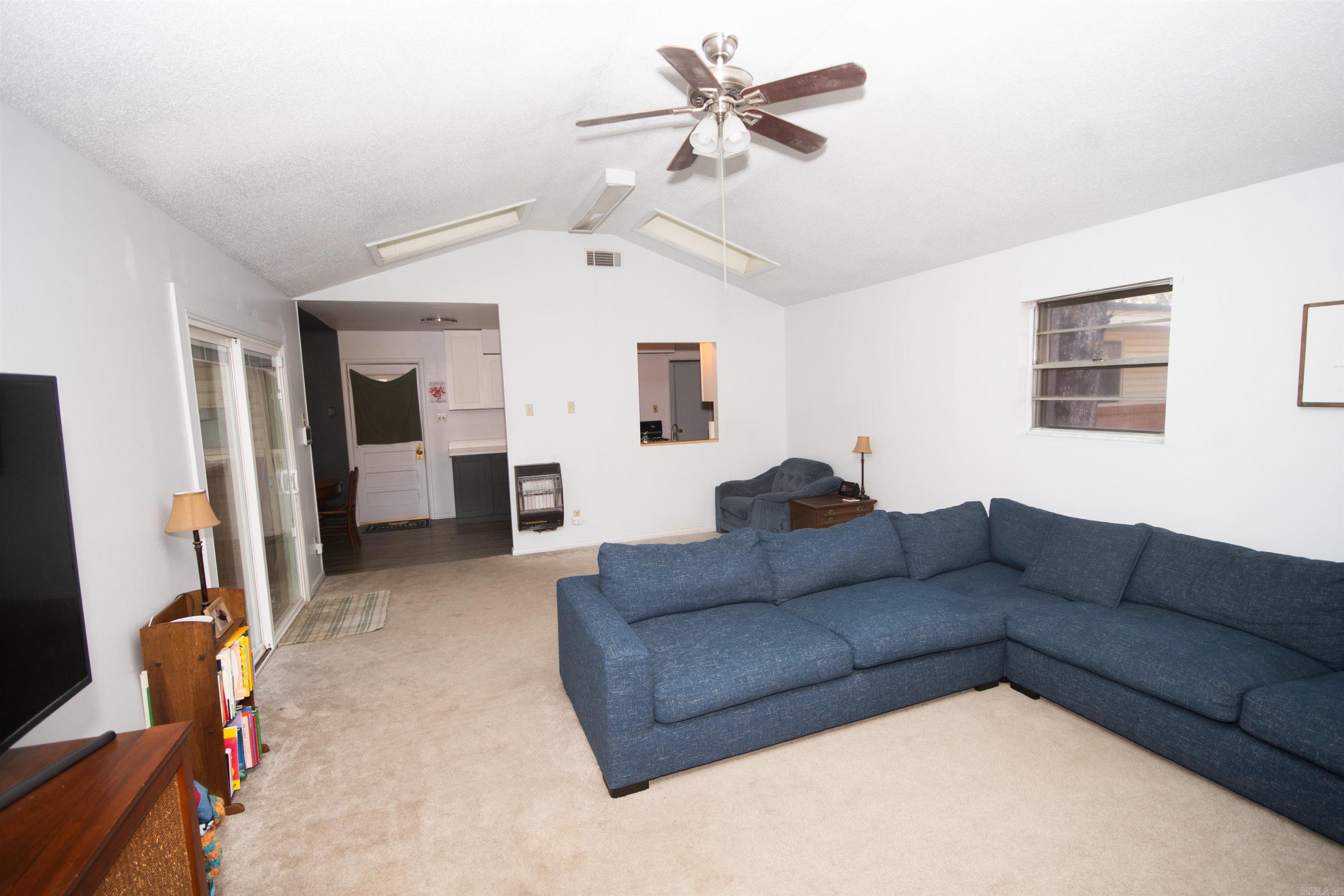 3 La Vista Drive Property Photo 7