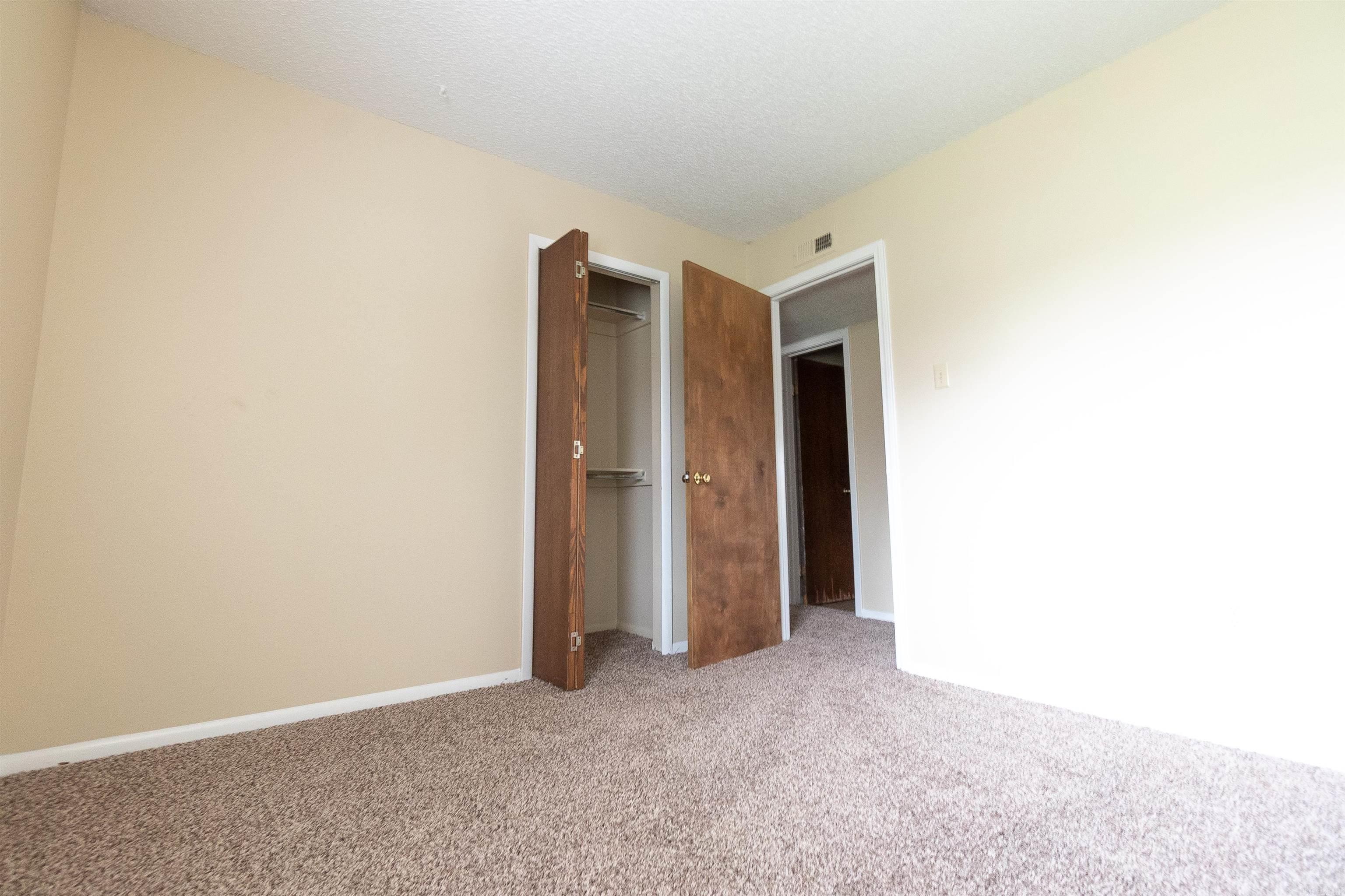 18 Georgeann Circle Property Photo 13