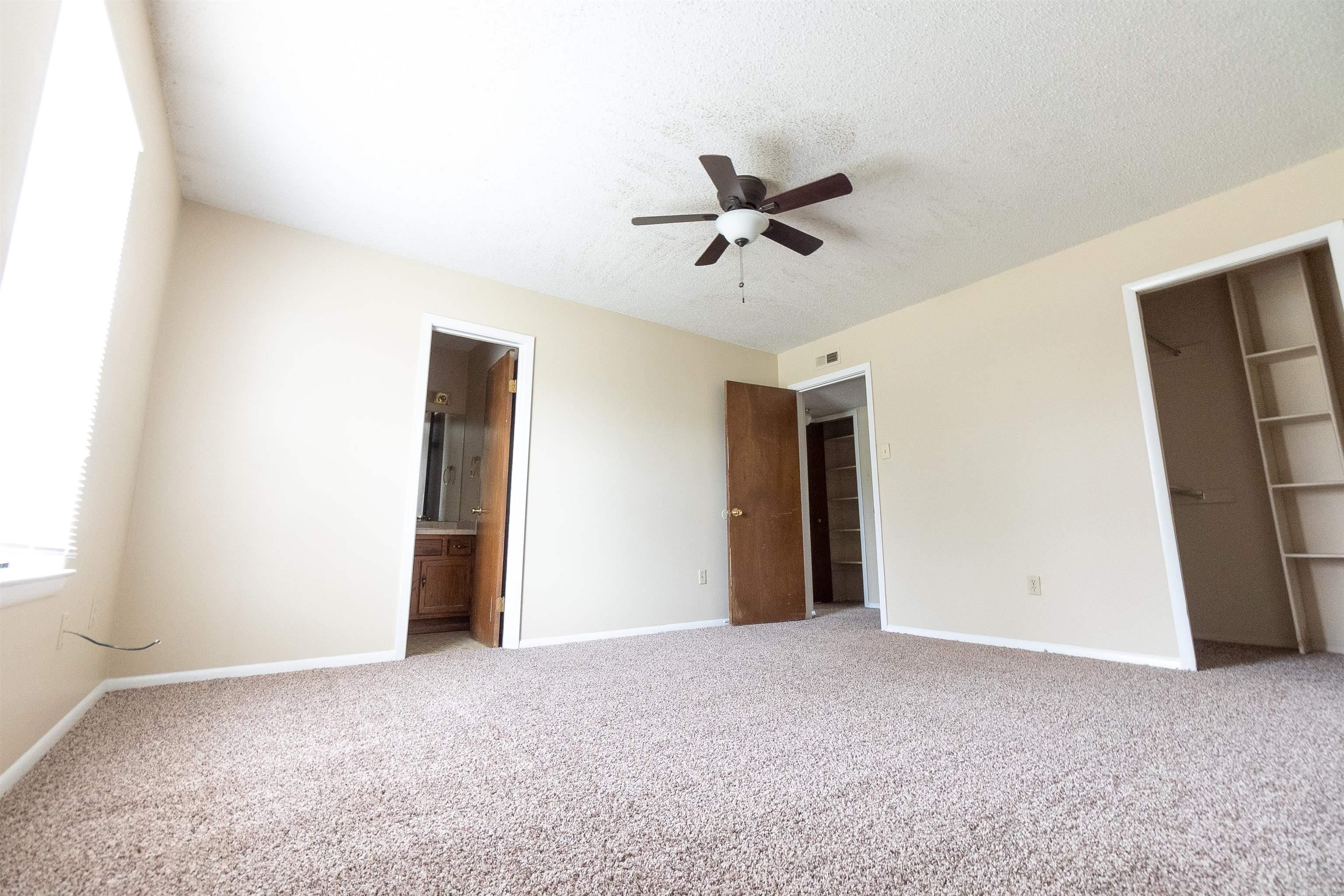 18 Georgeann Circle Property Photo 15