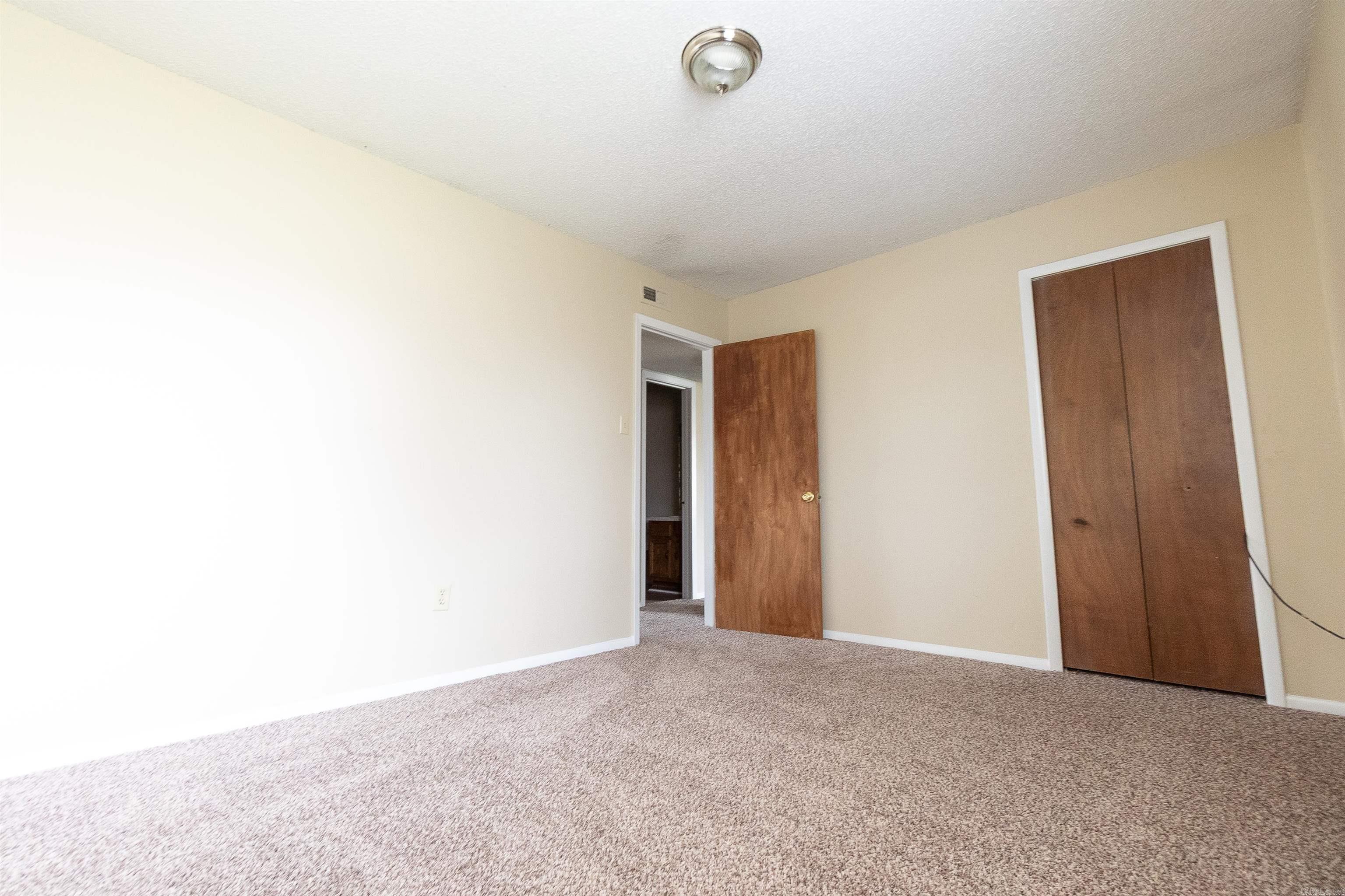18 Georgeann Circle Property Photo 19