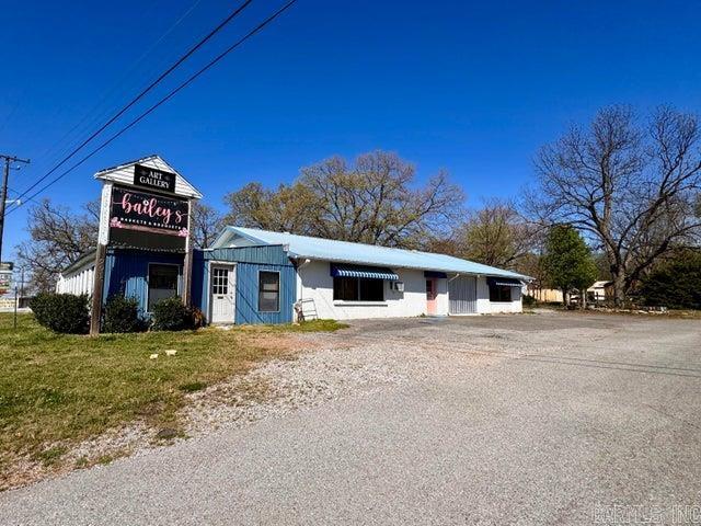 991 Batesville Boulevard Property Photo 1