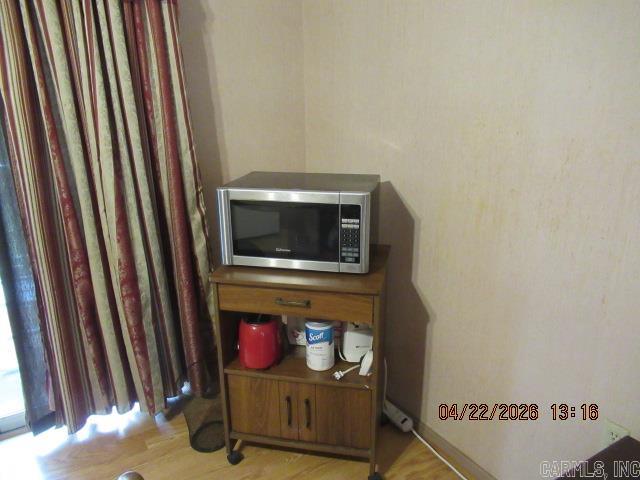 3015 Summer Hill Place Property Photo 6