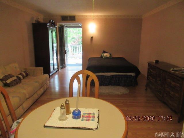 3015 Summer Hill Place Property Photo 9