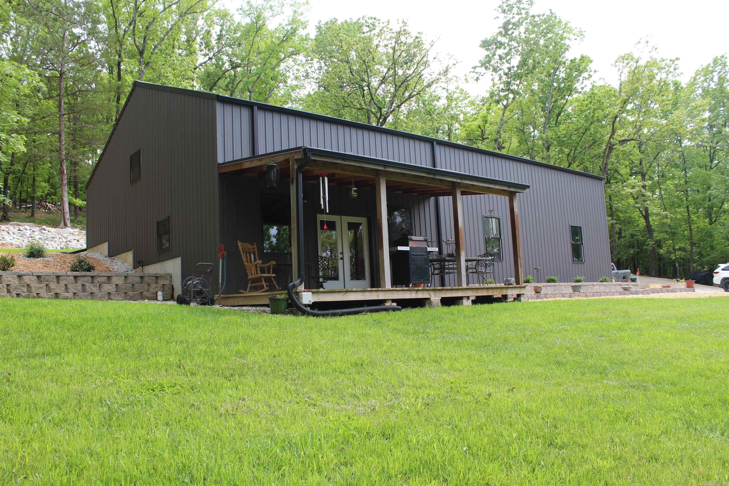 170 Blue Lake Drive Property Photo 3