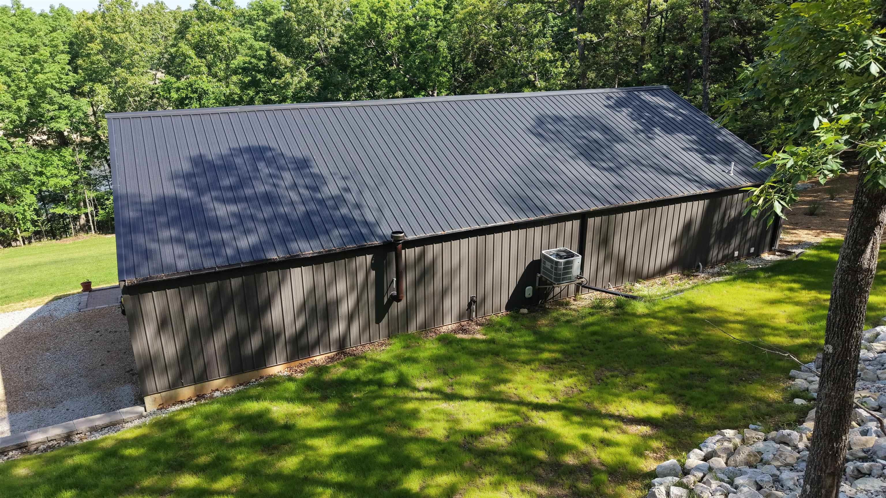 170 Blue Lake Drive Property Photo 4