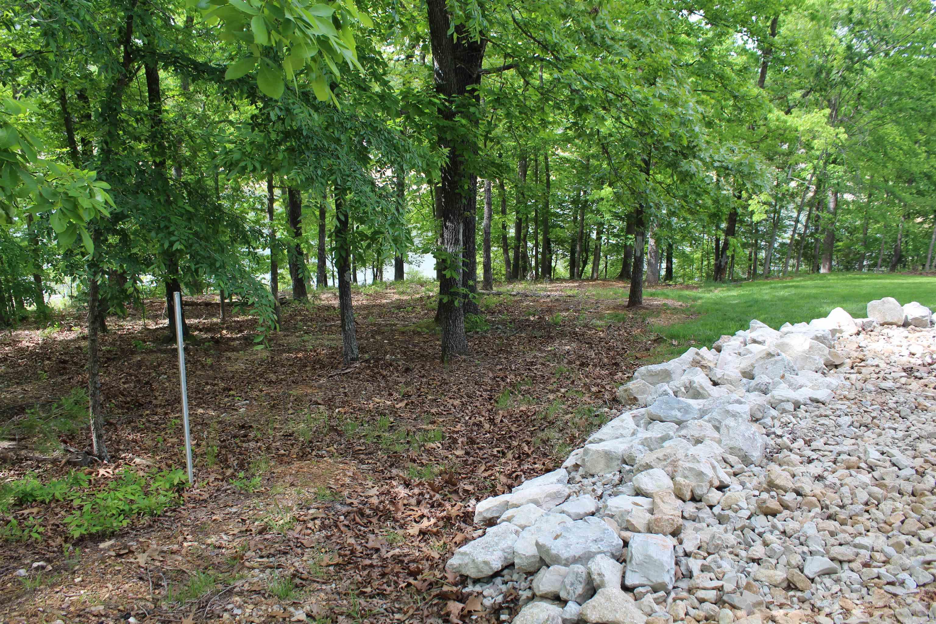 170 Blue Lake Drive Property Photo 13
