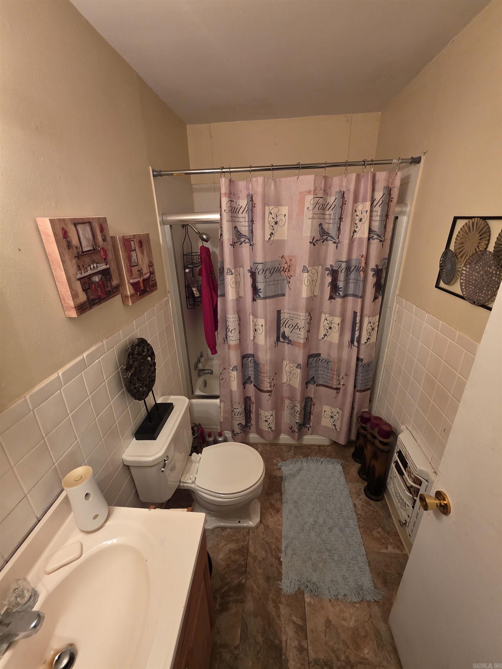 3405 Wynne Street Property Photo 6