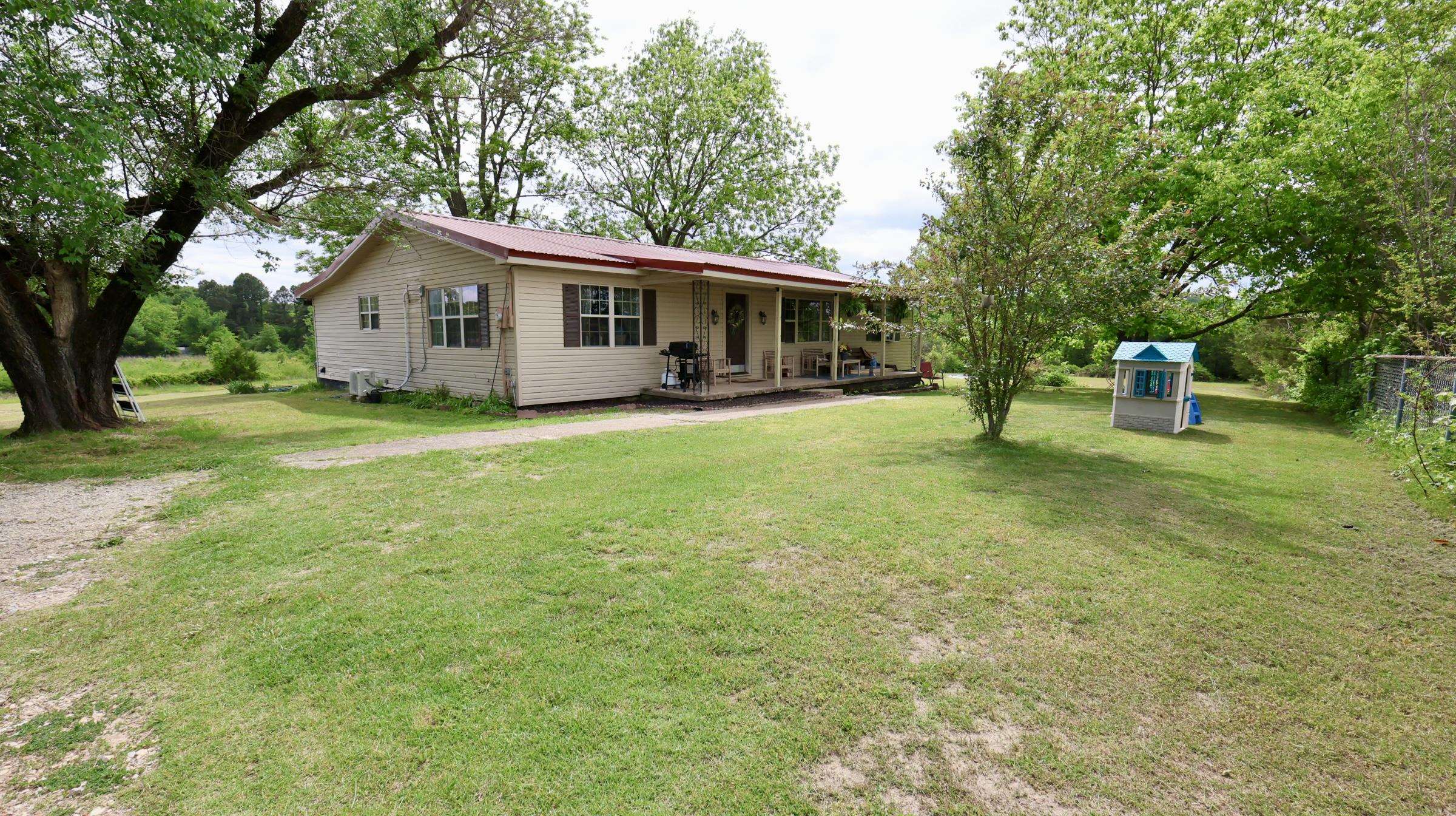 337 Cooper Hollow Road Property Photo 1