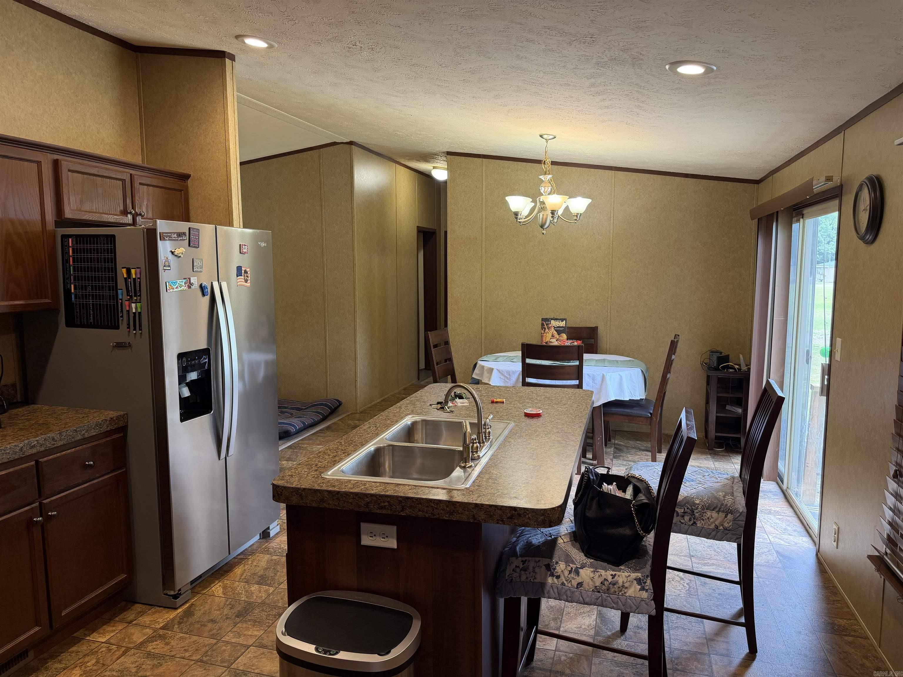 300 E Willis Property Photo 19
