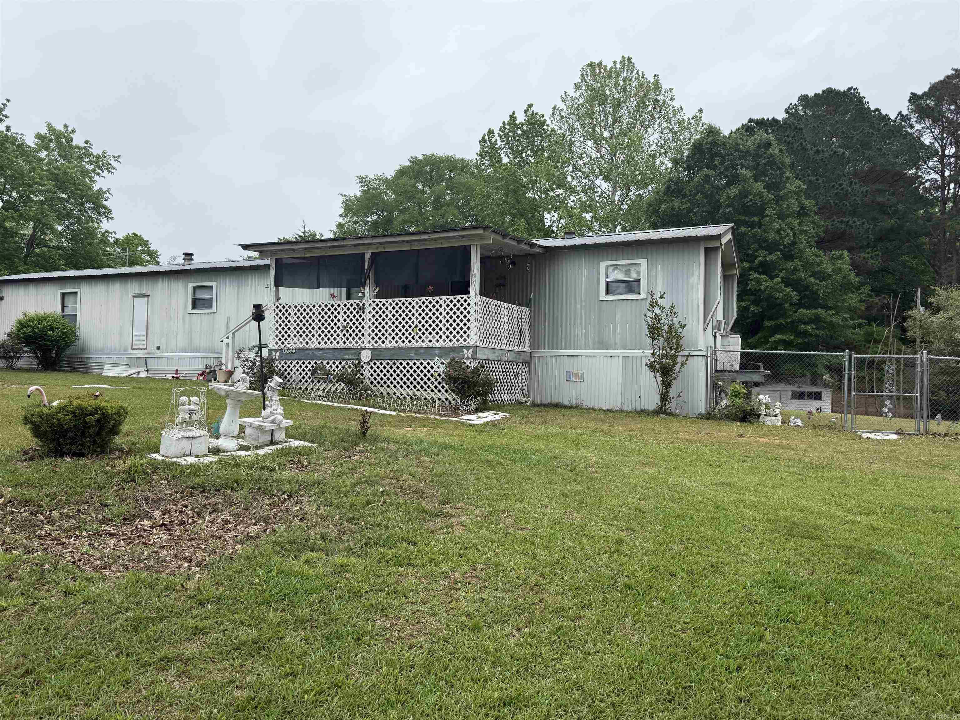 17623 Gene Road Property Photo 1