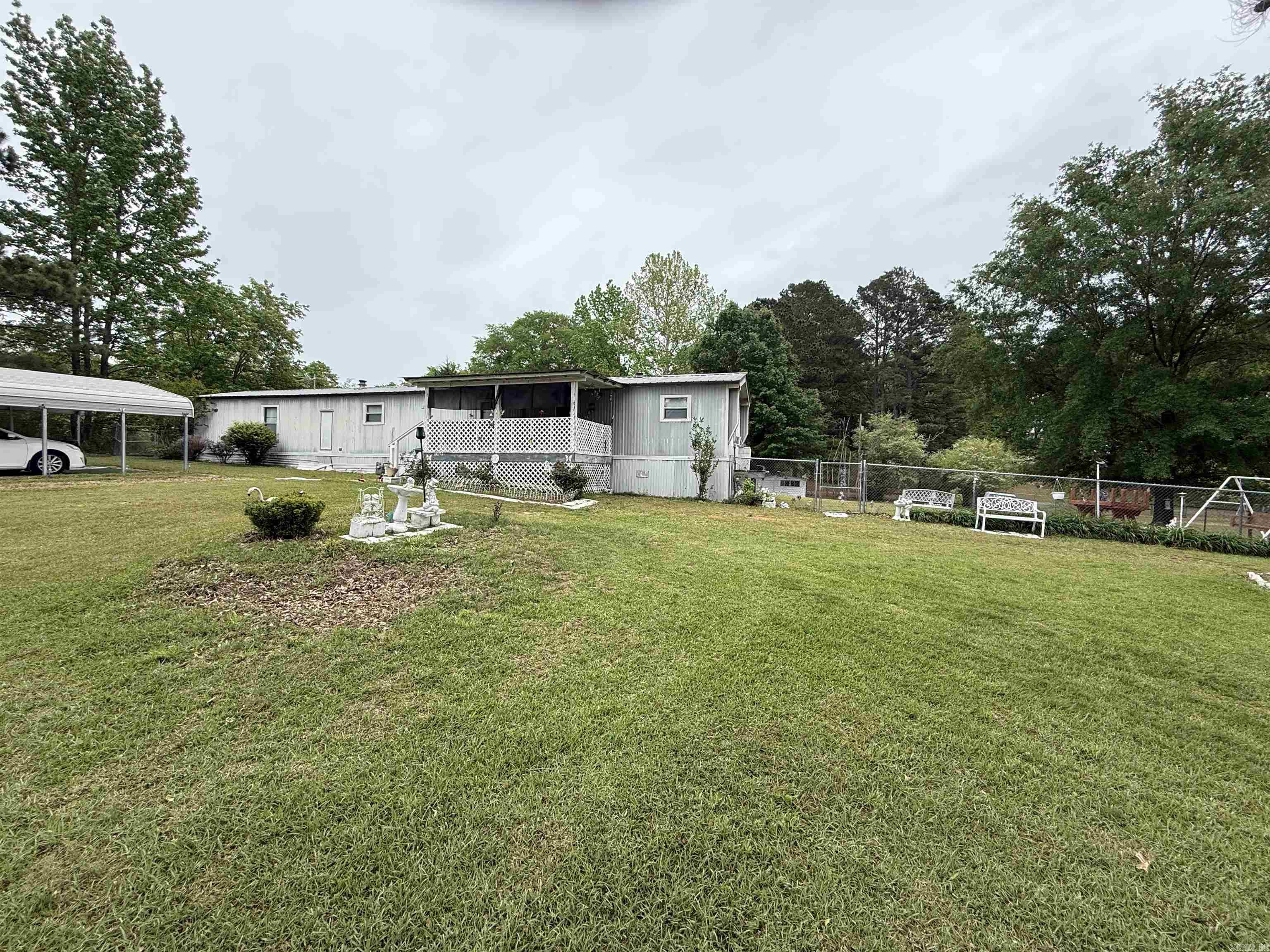 17623 Gene Road Property Photo 2