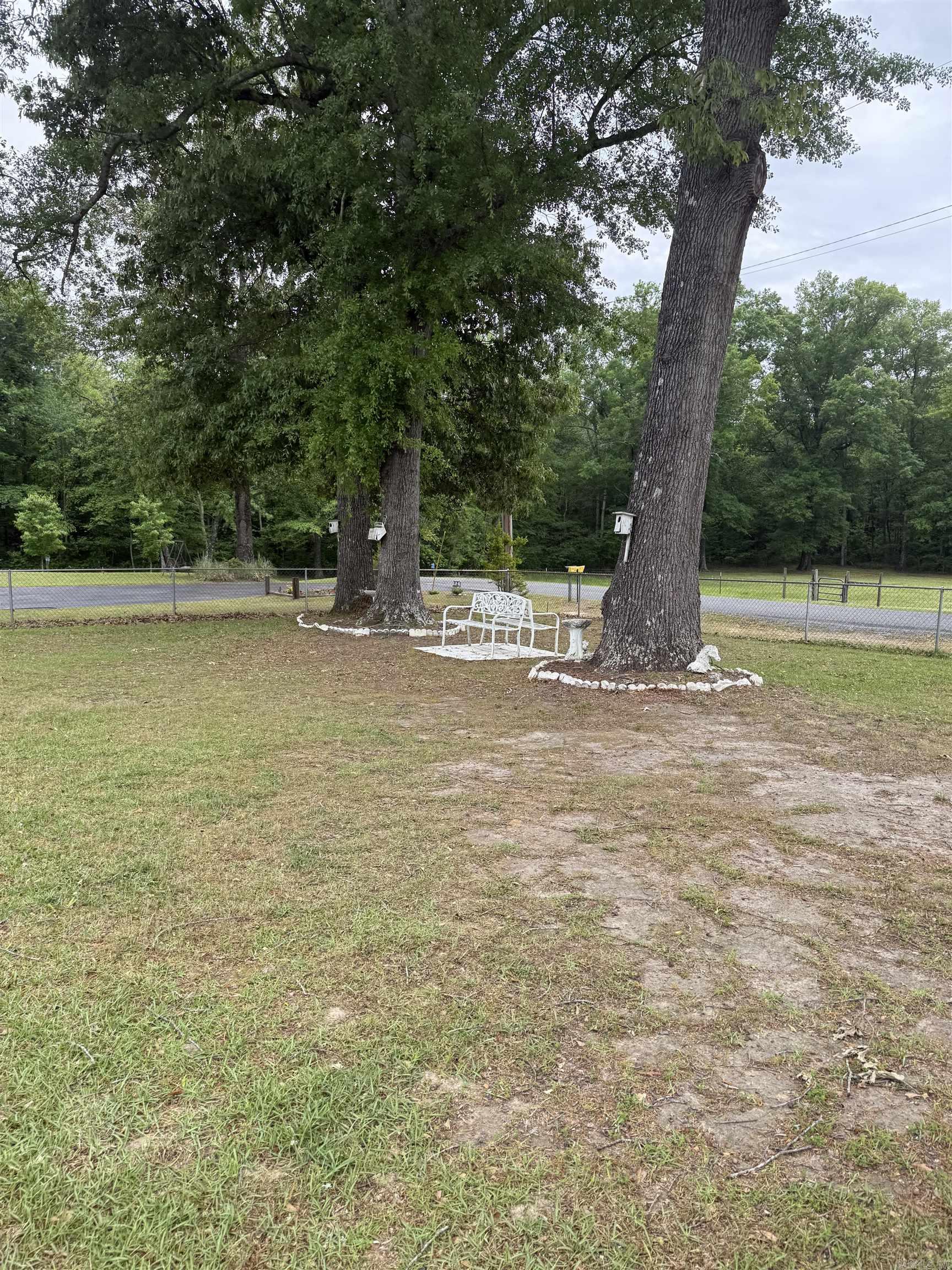 17623 Gene Road Property Photo 3