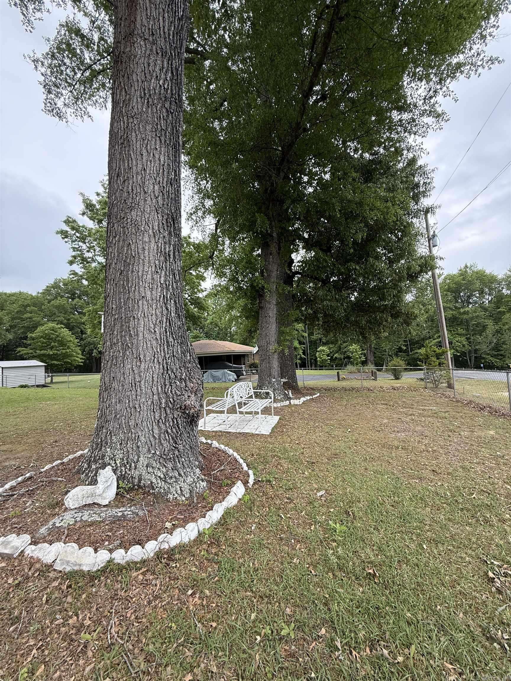 17623 Gene Road Property Photo 4
