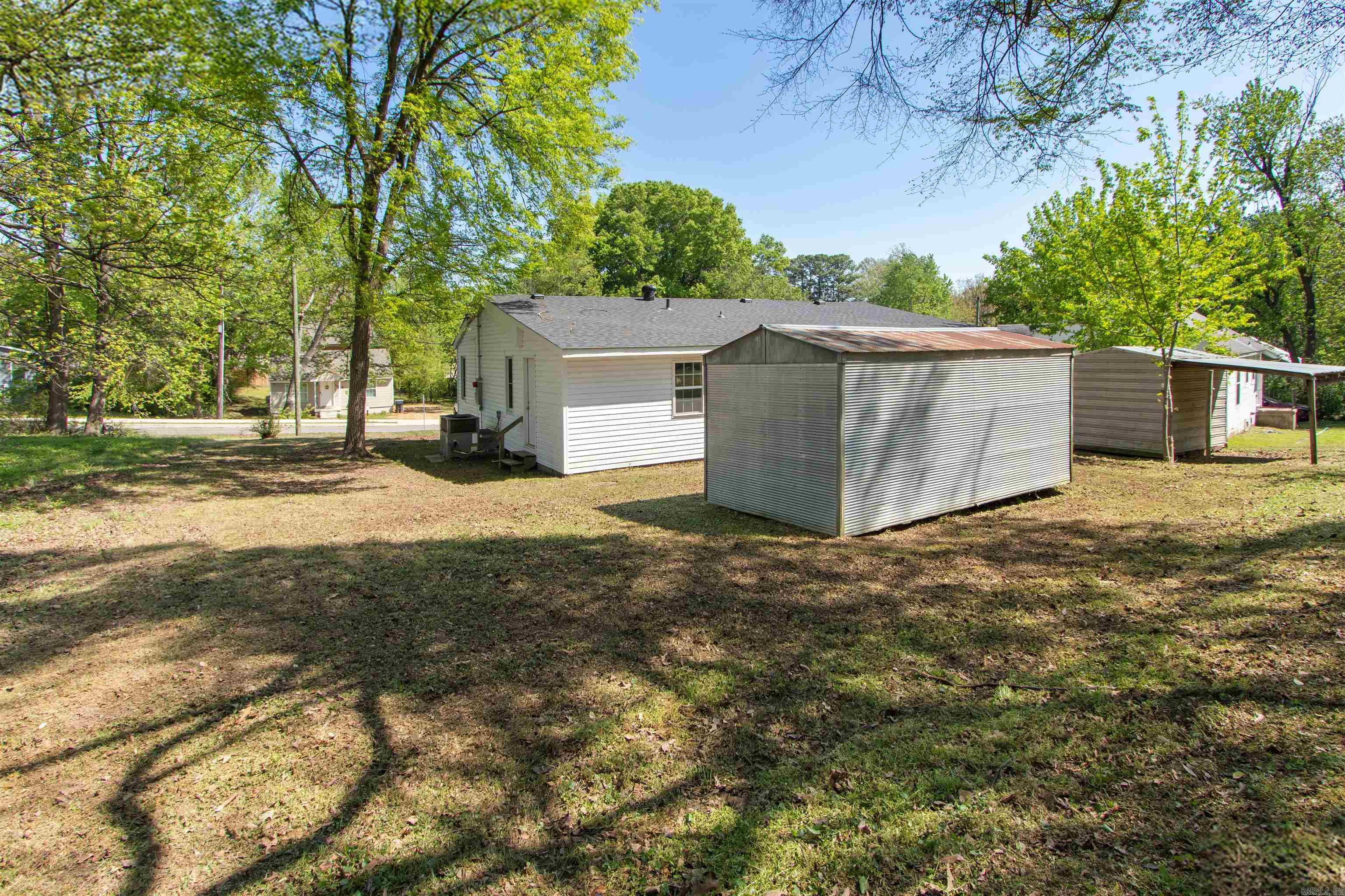 1205 Sims Ave Property Photo 12