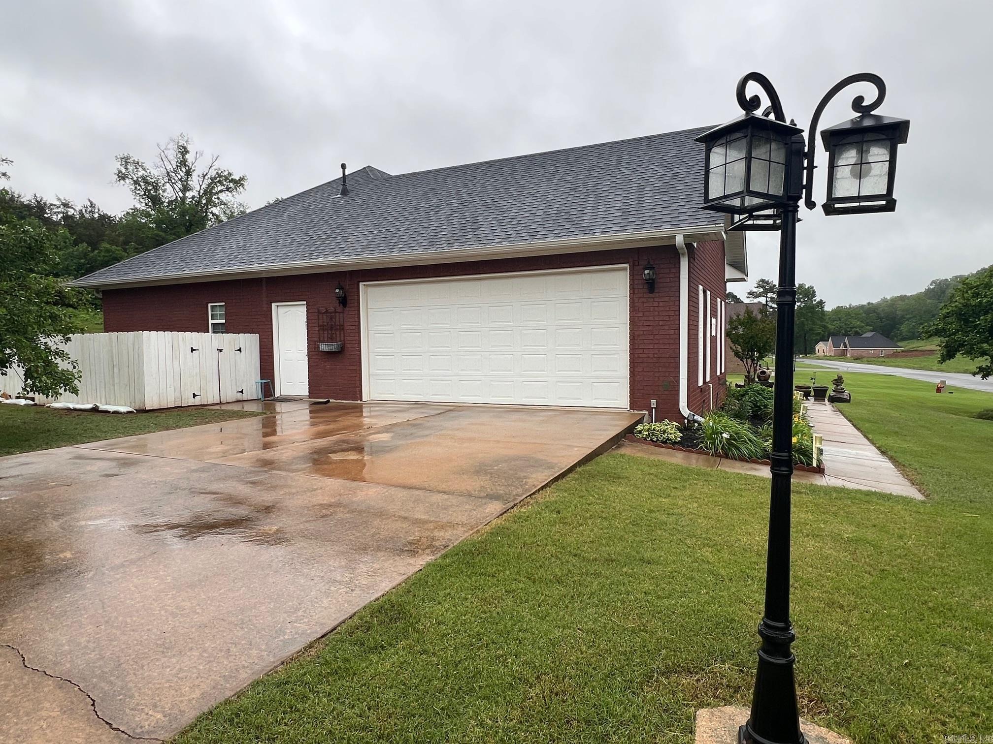 1707 Holloway Property Photo 38