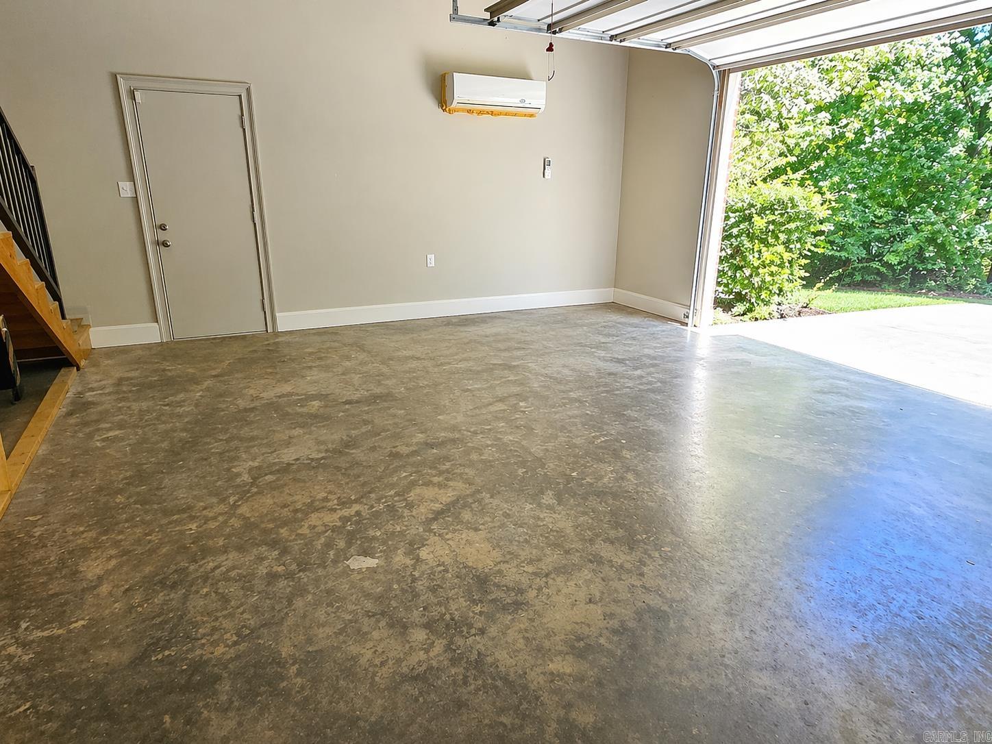 975 Wagon Wheel Road Property Photo 39