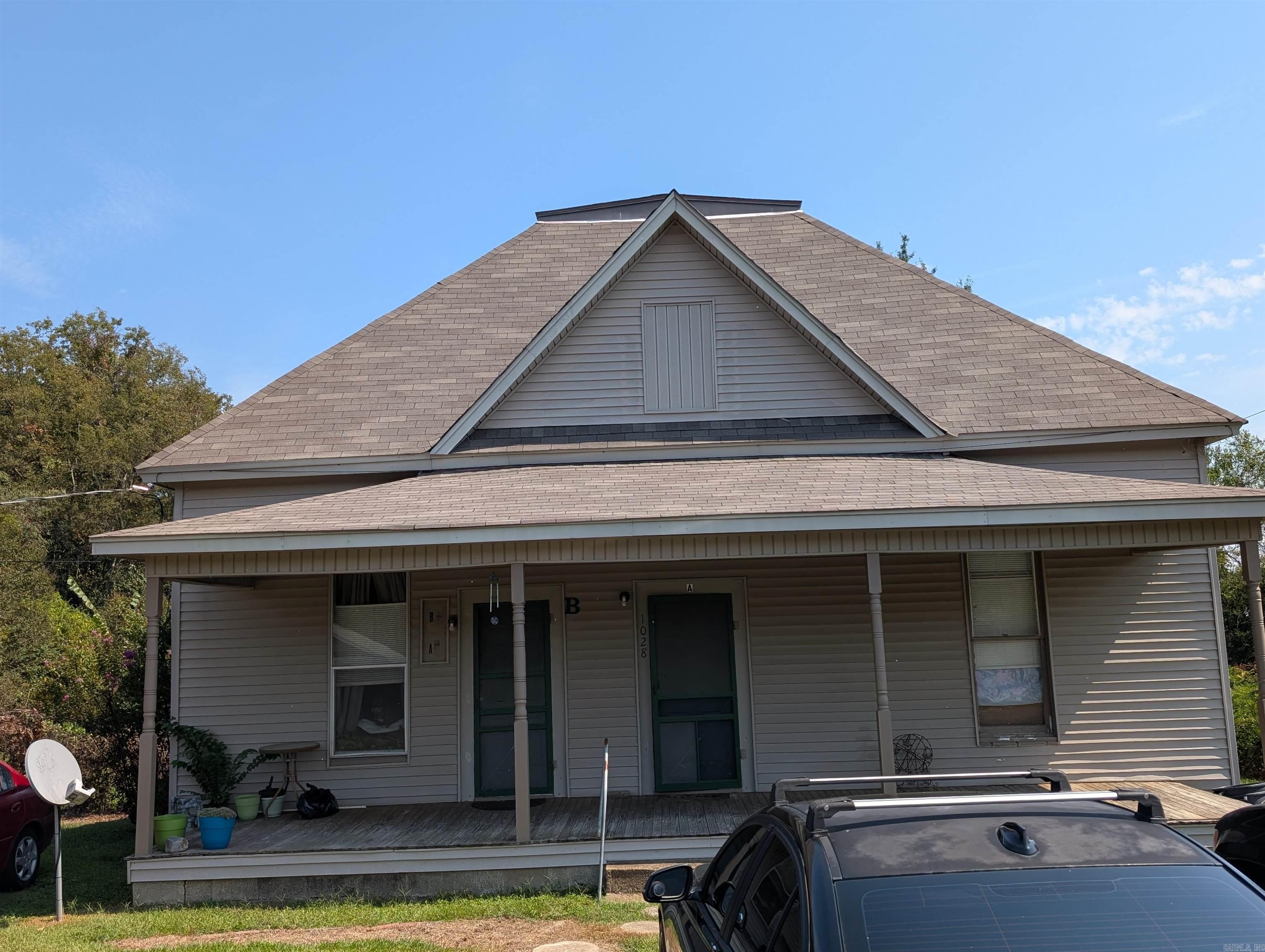 1028 S 11th Street Property Photo 4