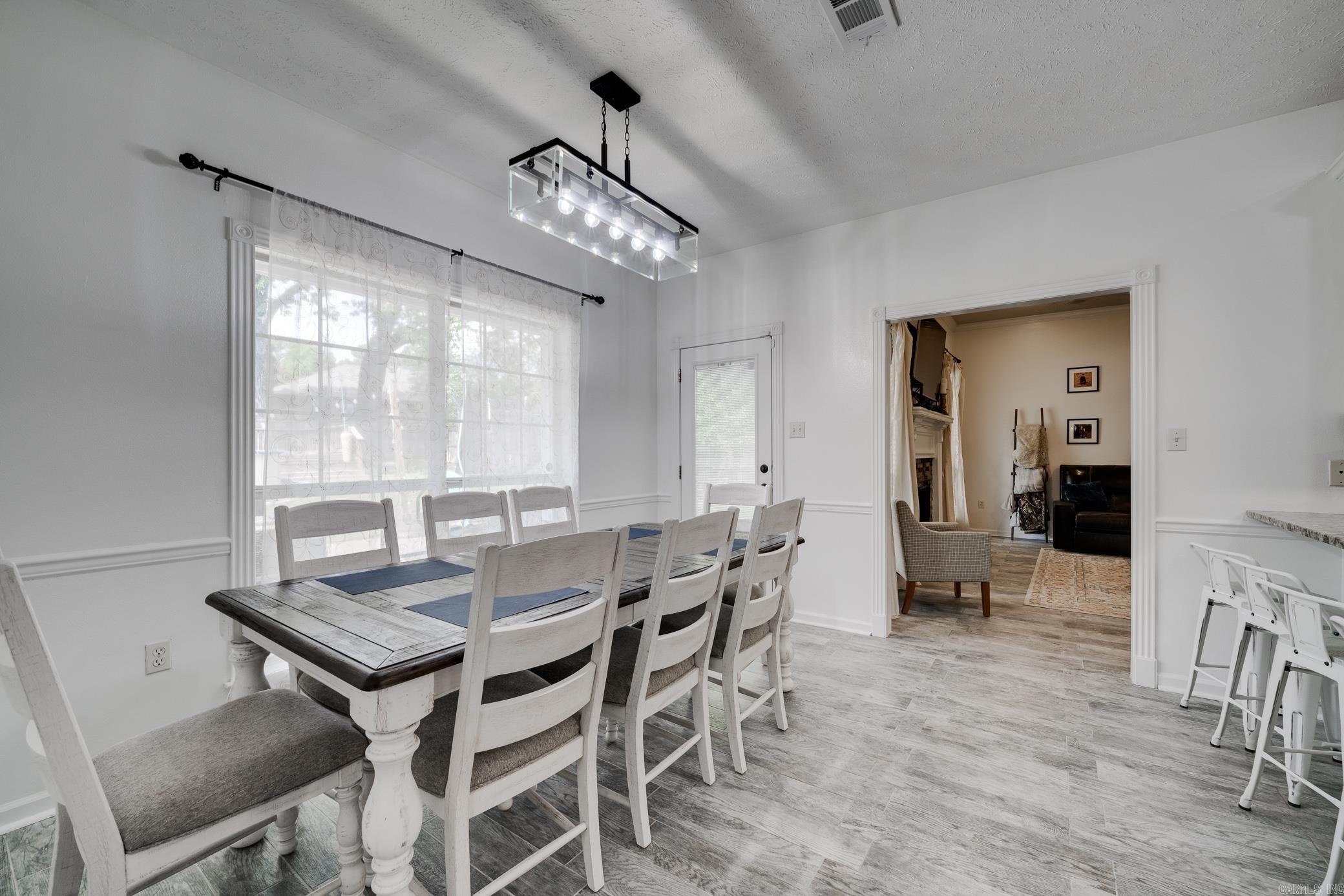 39 Linda Circle Property Photo 15