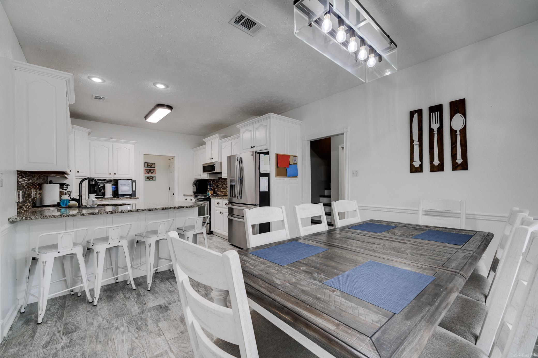 39 Linda Circle Property Photo 17