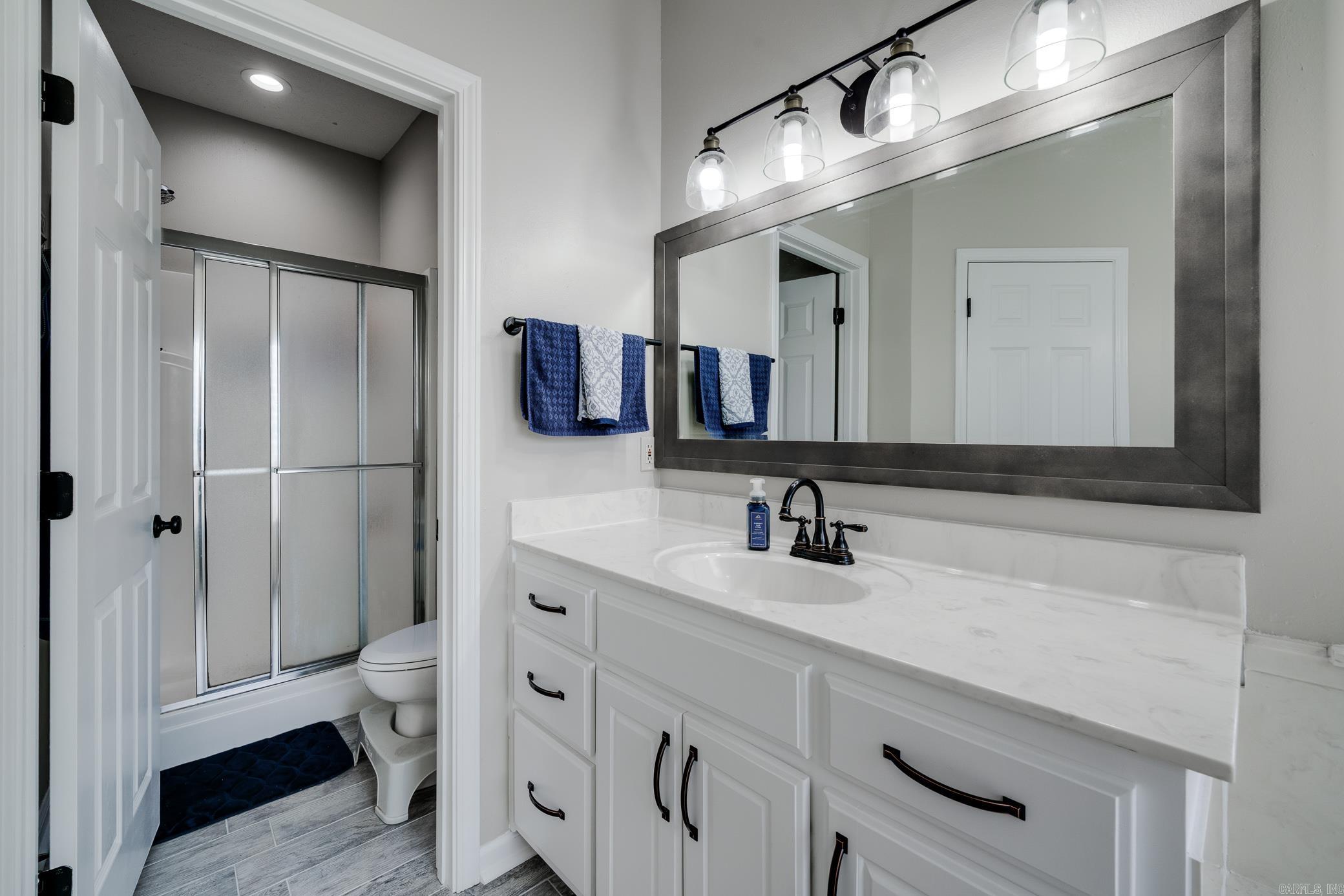 39 Linda Circle Property Photo 25