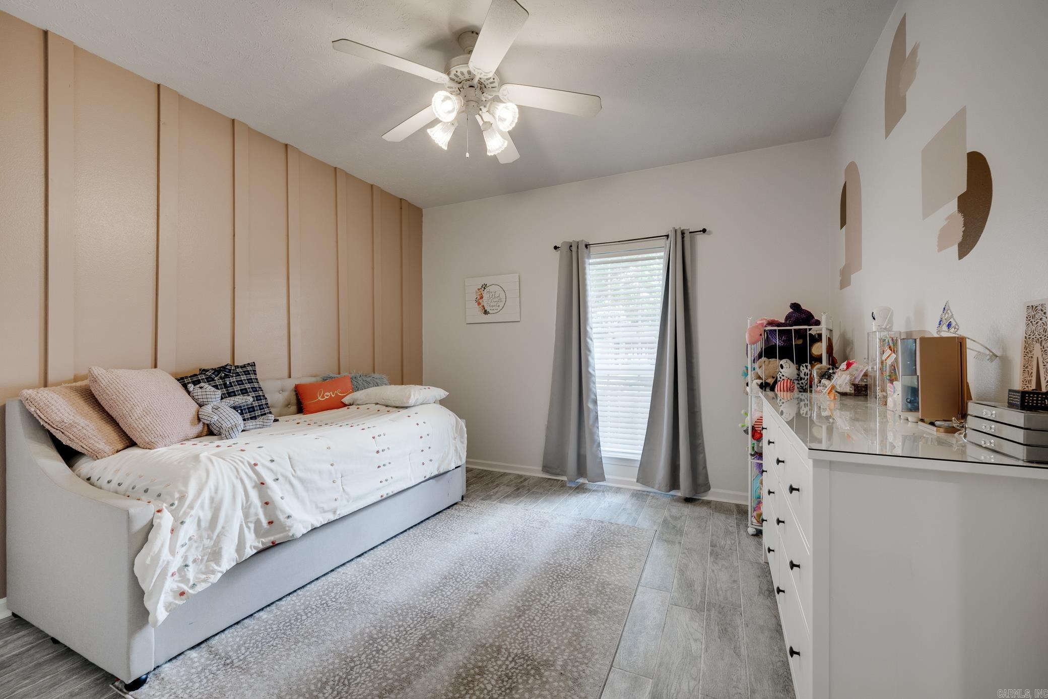 39 Linda Circle Property Photo 28