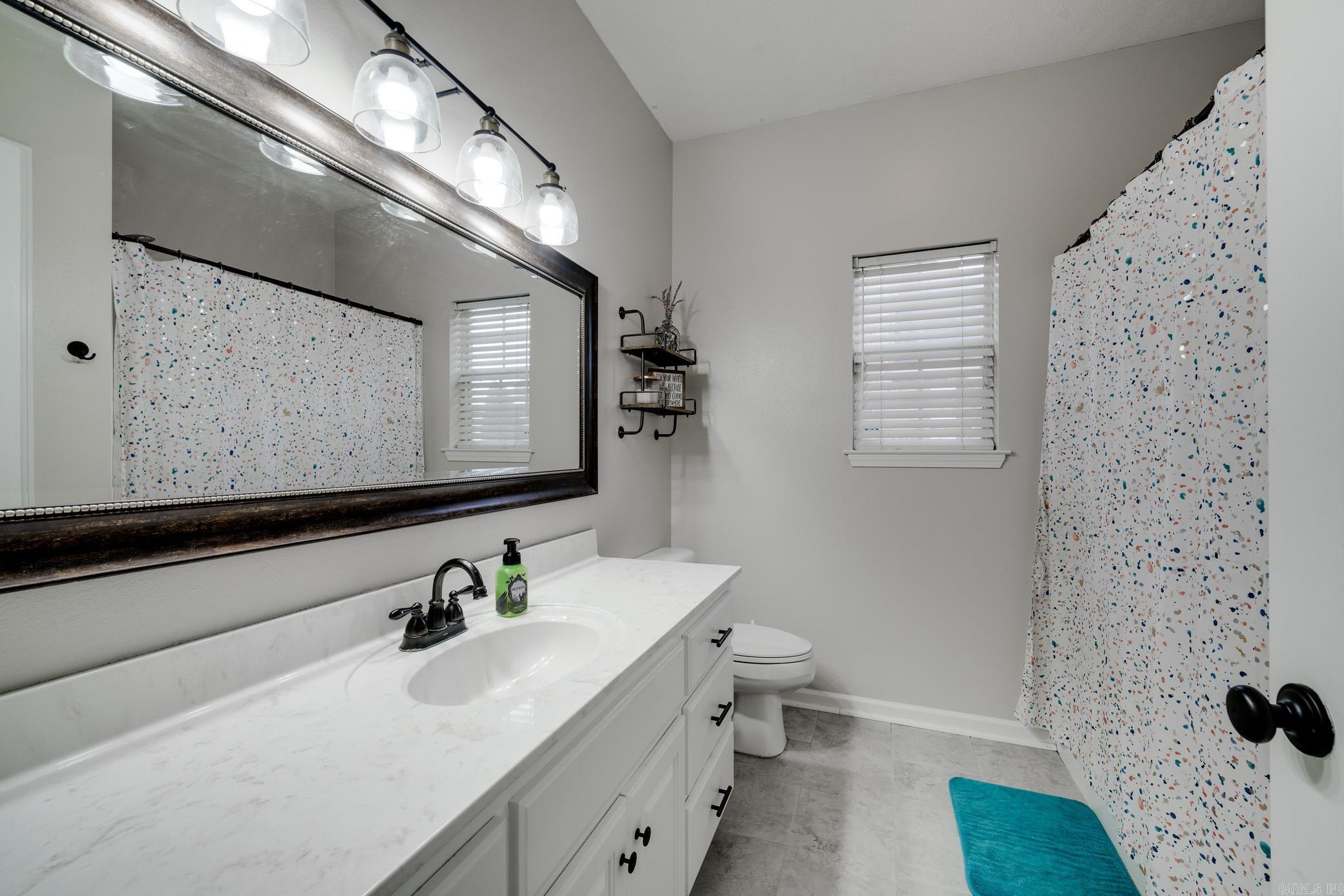 39 Linda Circle Property Photo 31