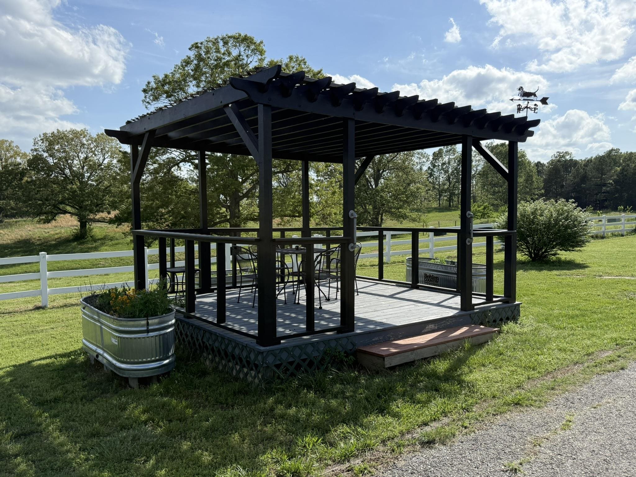 378 Yancey Road Property Photo 11