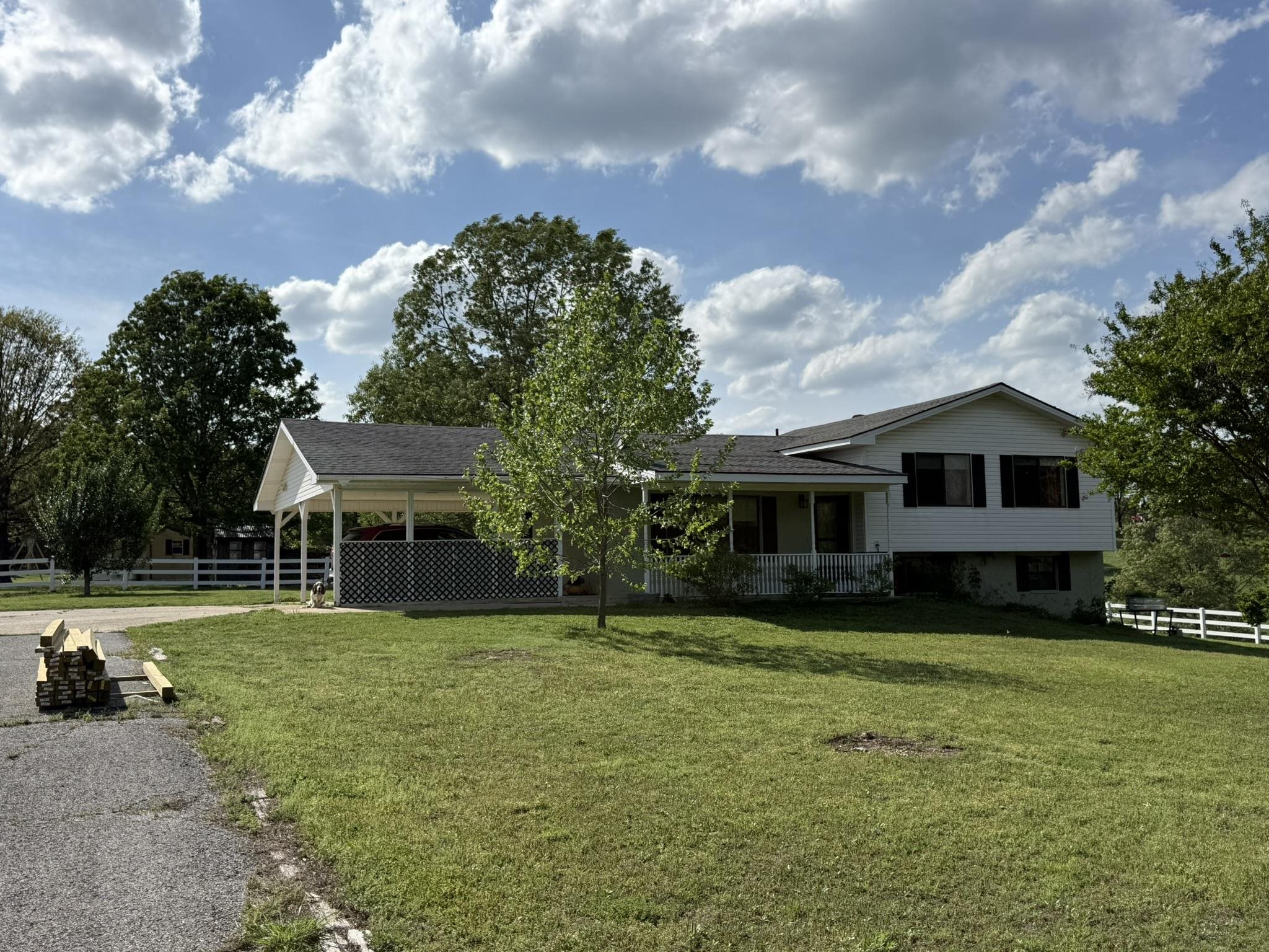 378 Yancey Road Property Photo 23