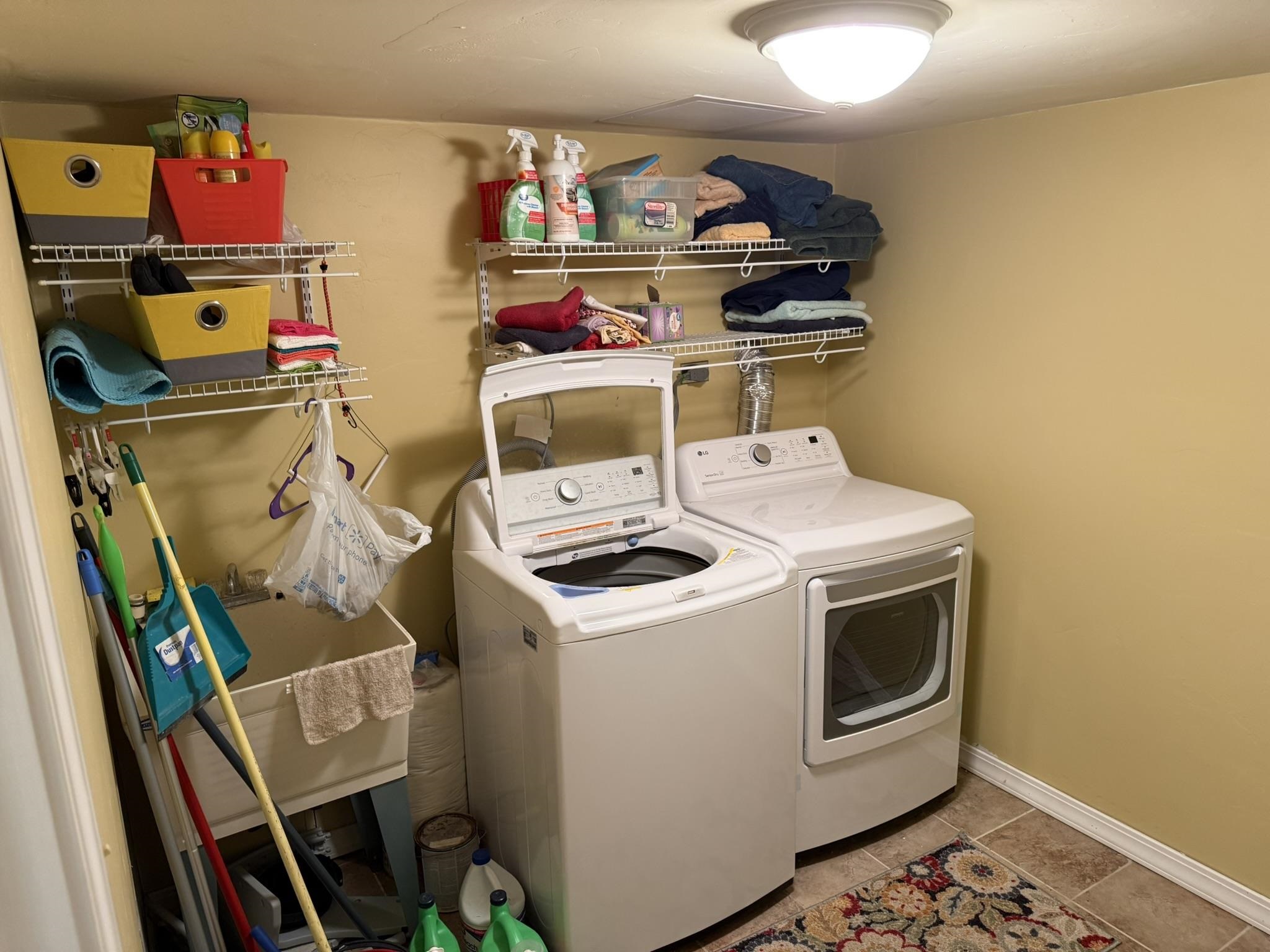 378 Yancey Road Property Photo 29