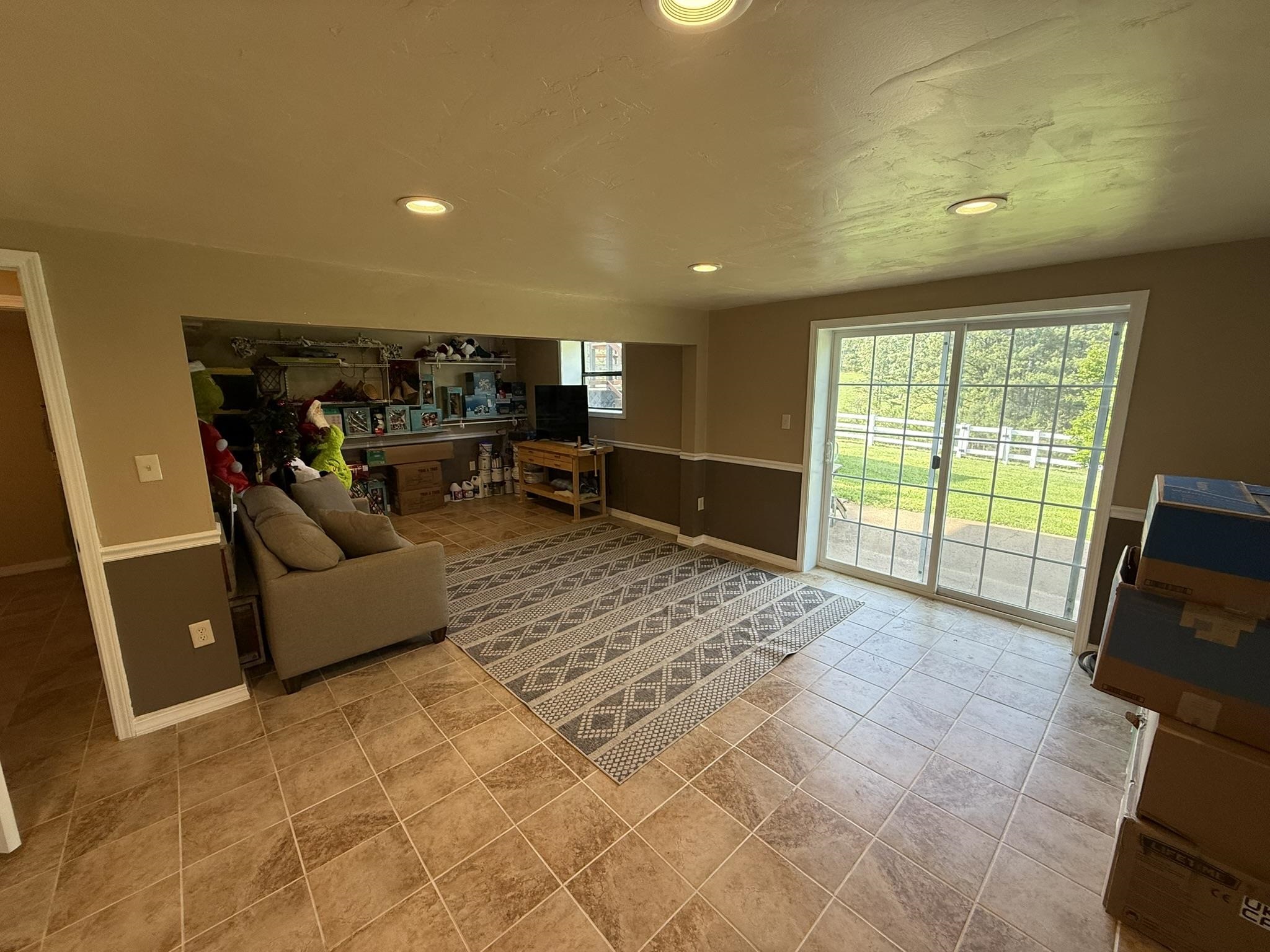 378 Yancey Road Property Photo 34