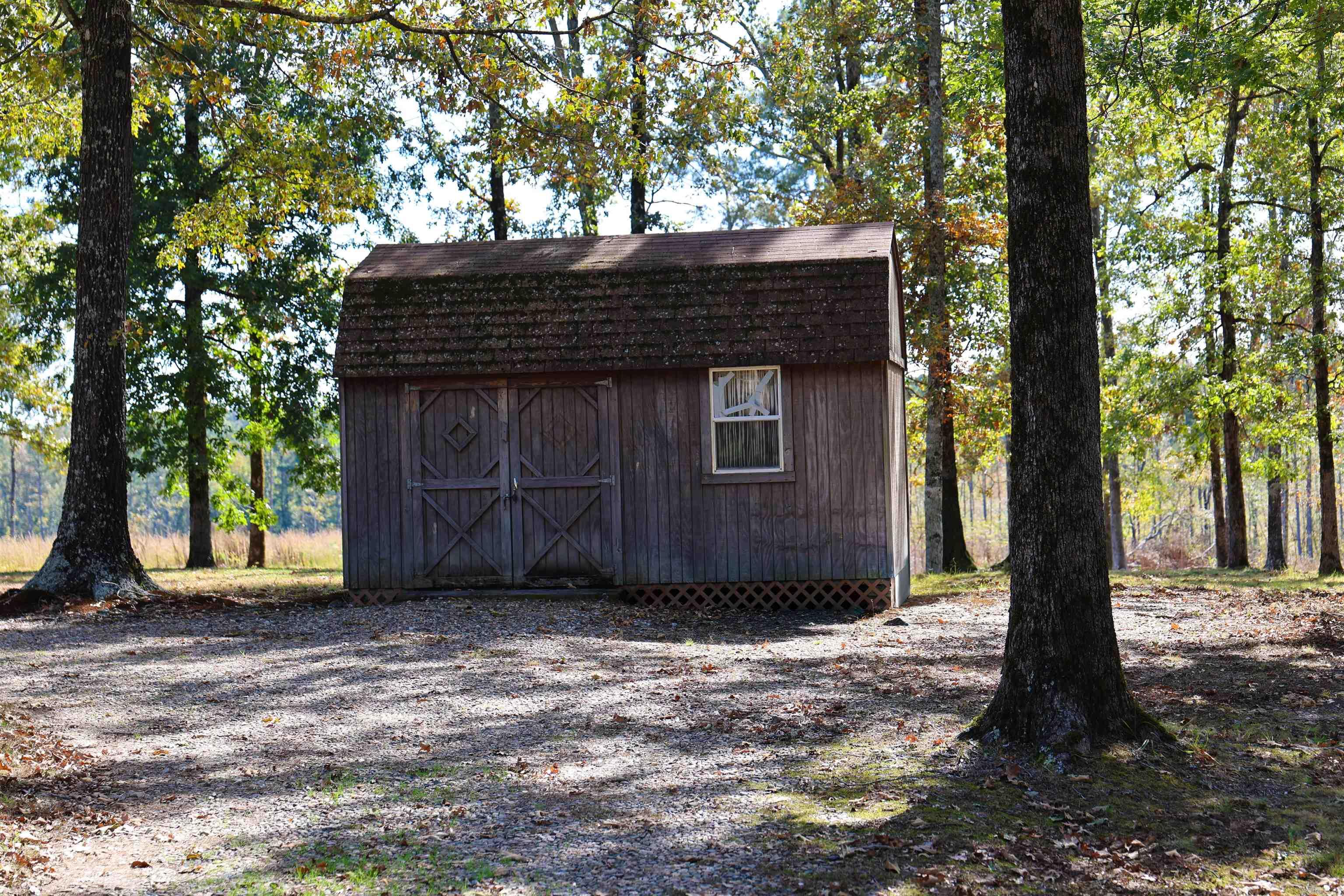 125 Clinton Loop Property Photo 33