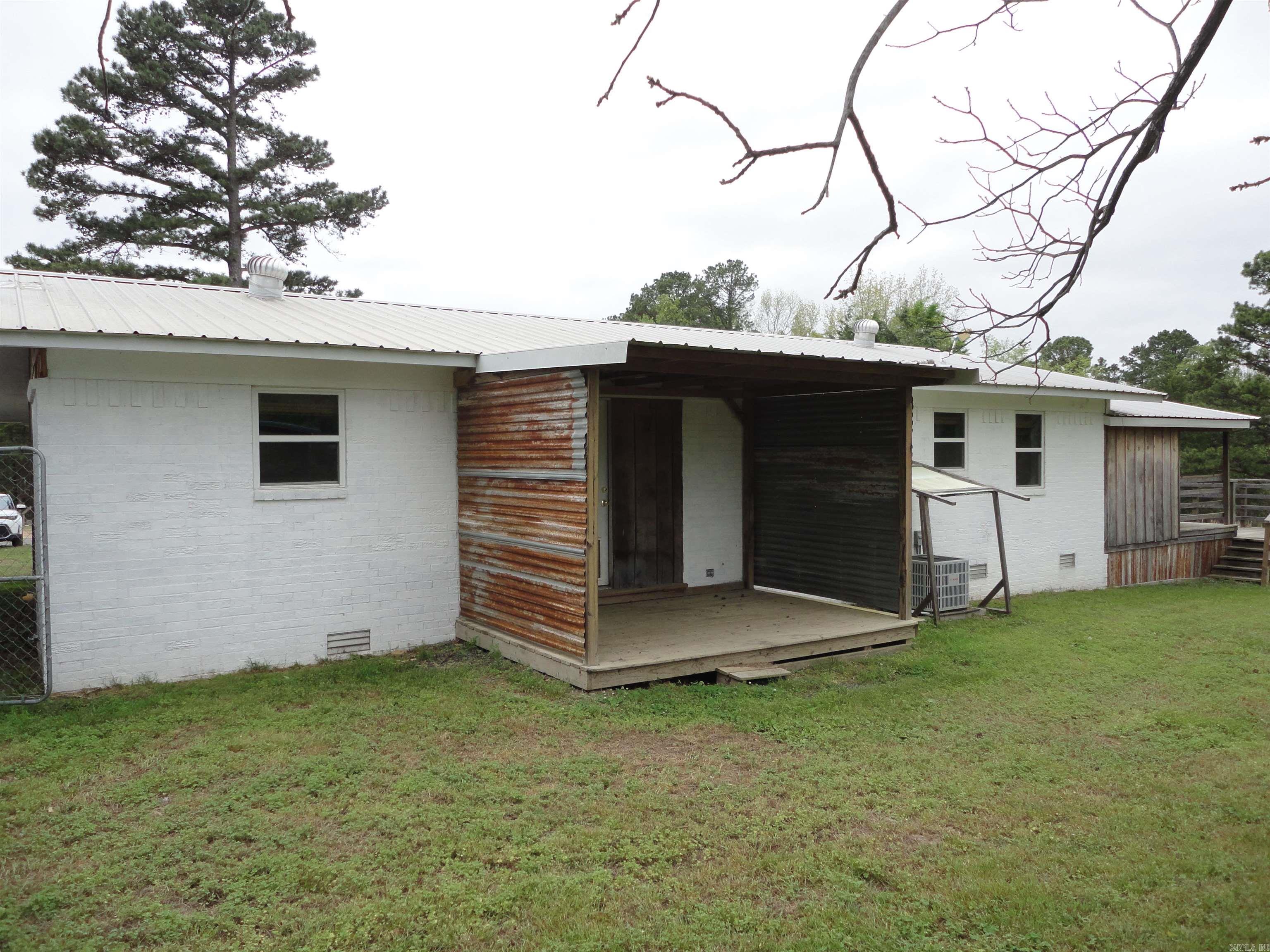 24 Smith Road Property Photo 4