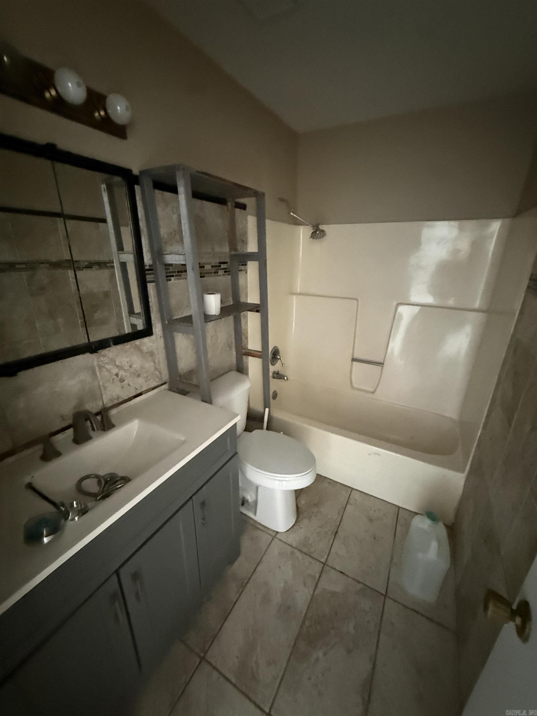 201 Natalie Ln Property Photo 6