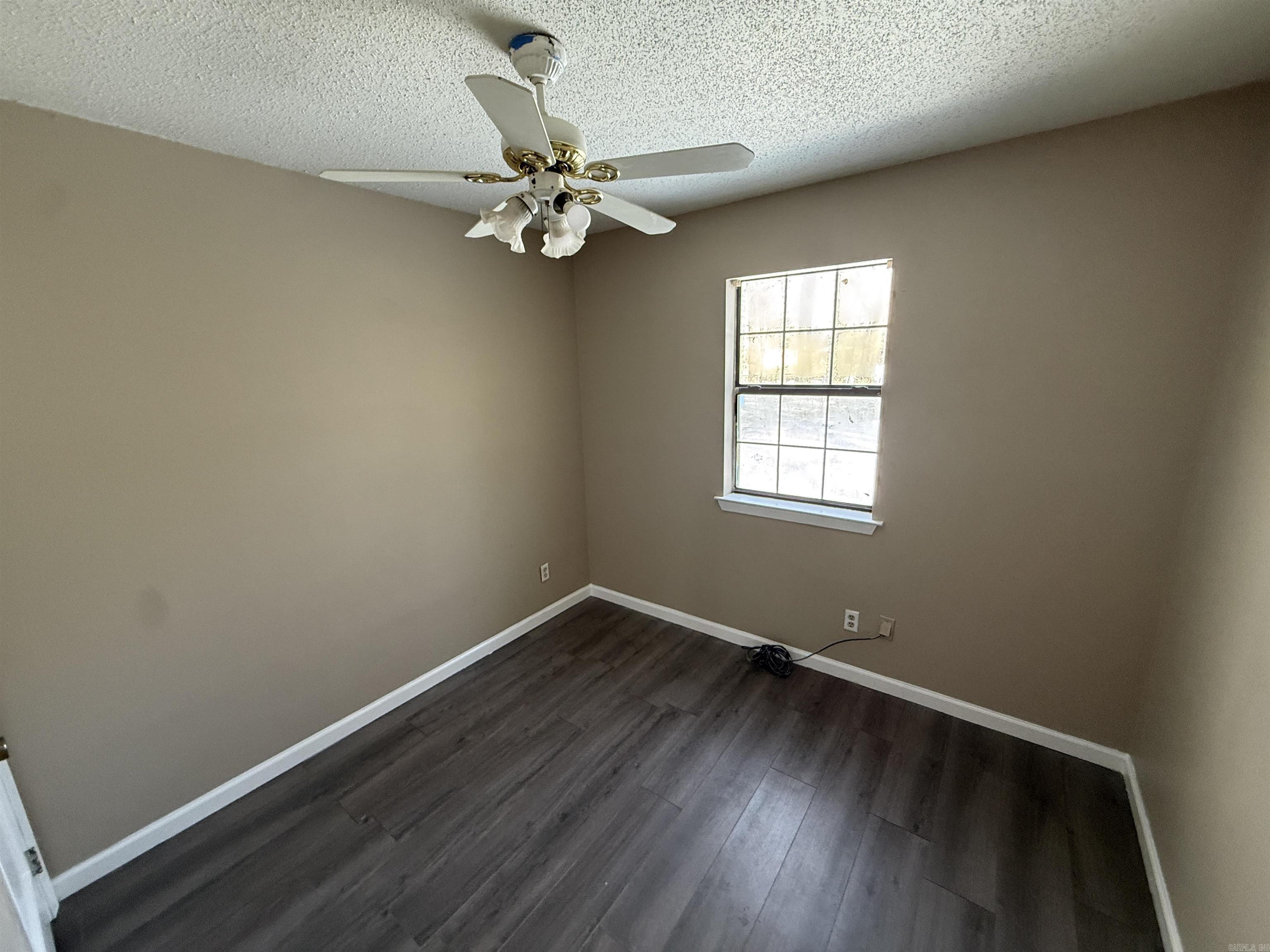 201 Natalie Ln Property Photo 7