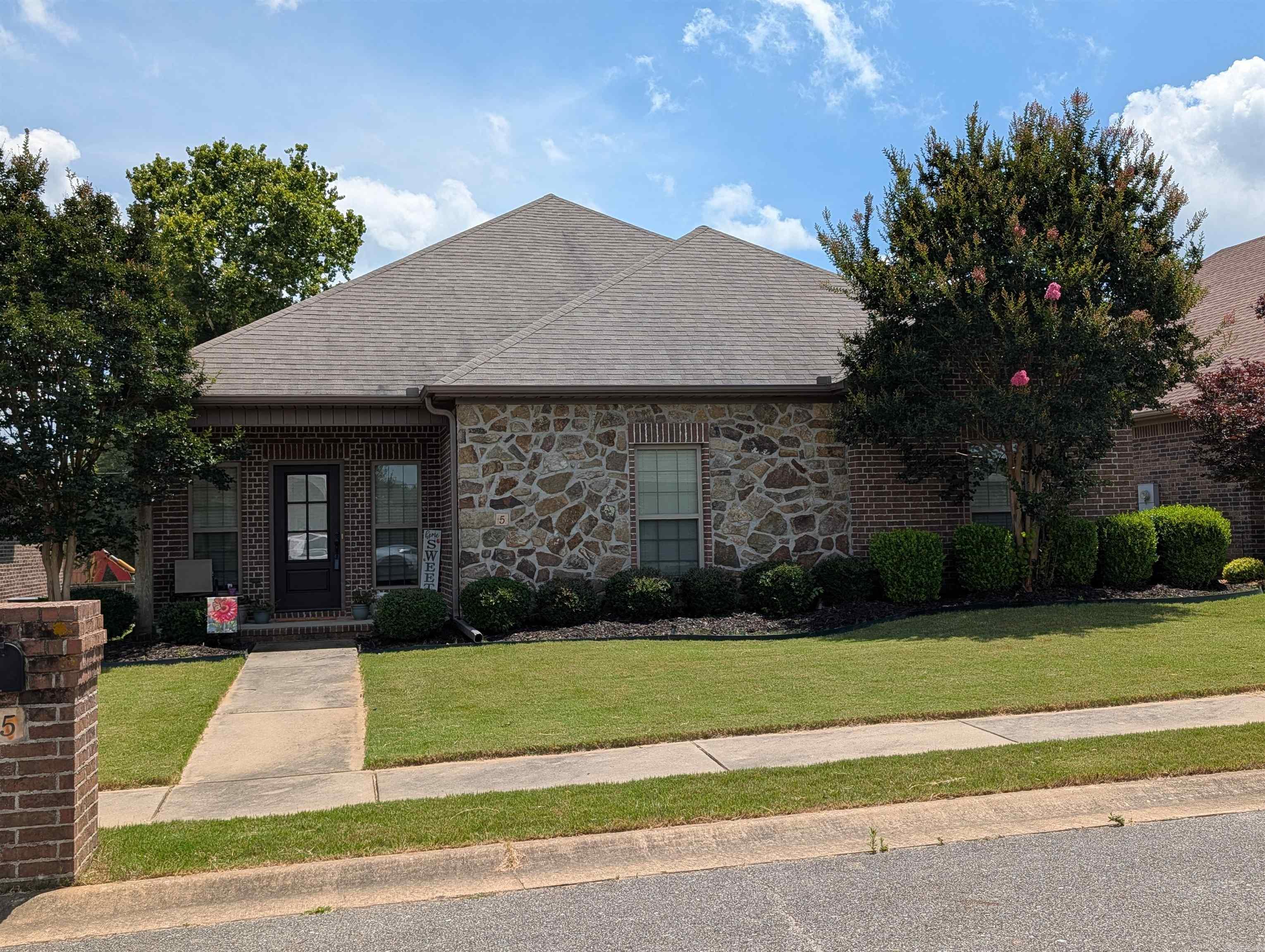 5 Southpointe Property Photo 2