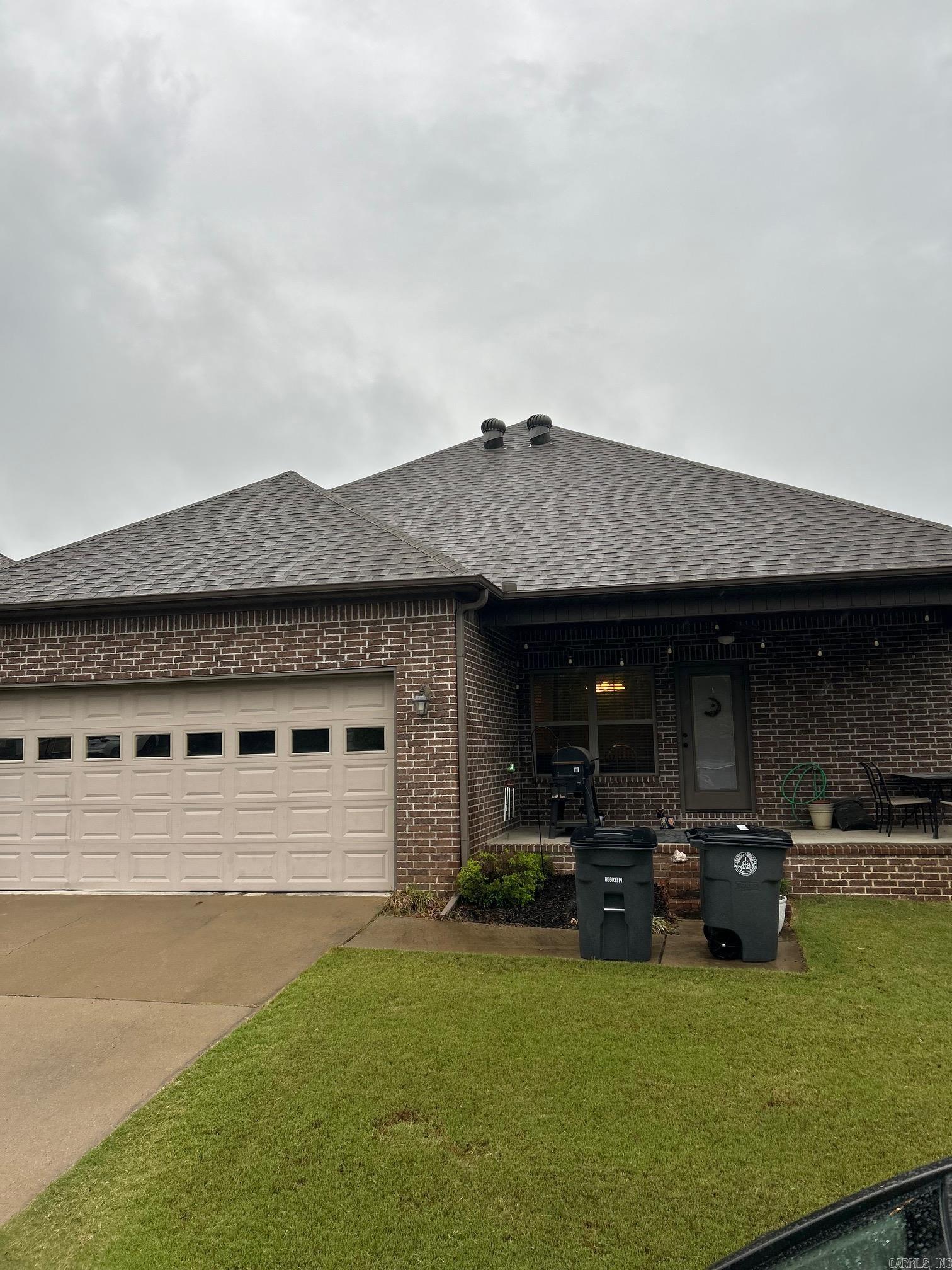5 Southpointe Property Photo 11