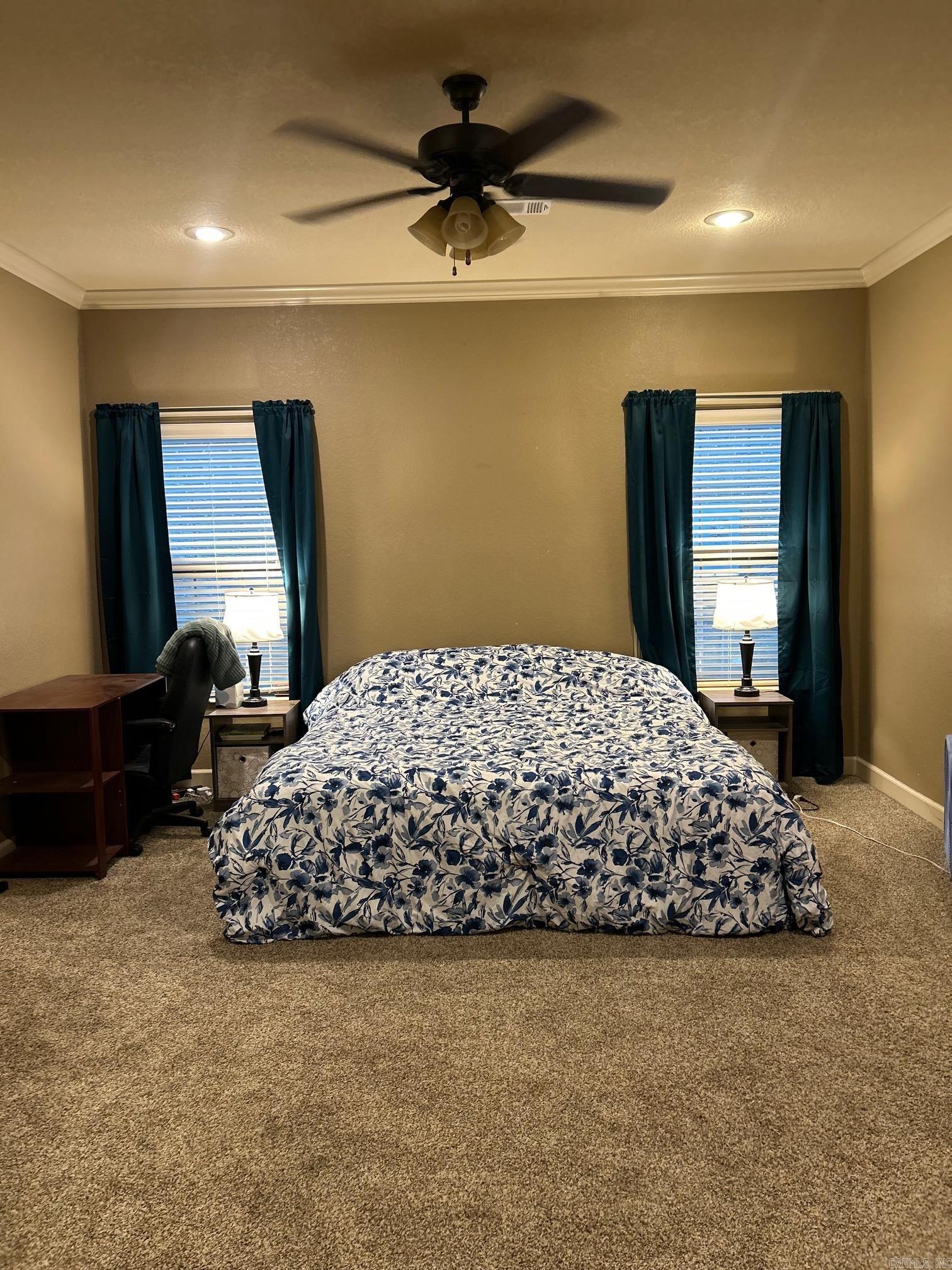 5 Southpointe Property Photo 31