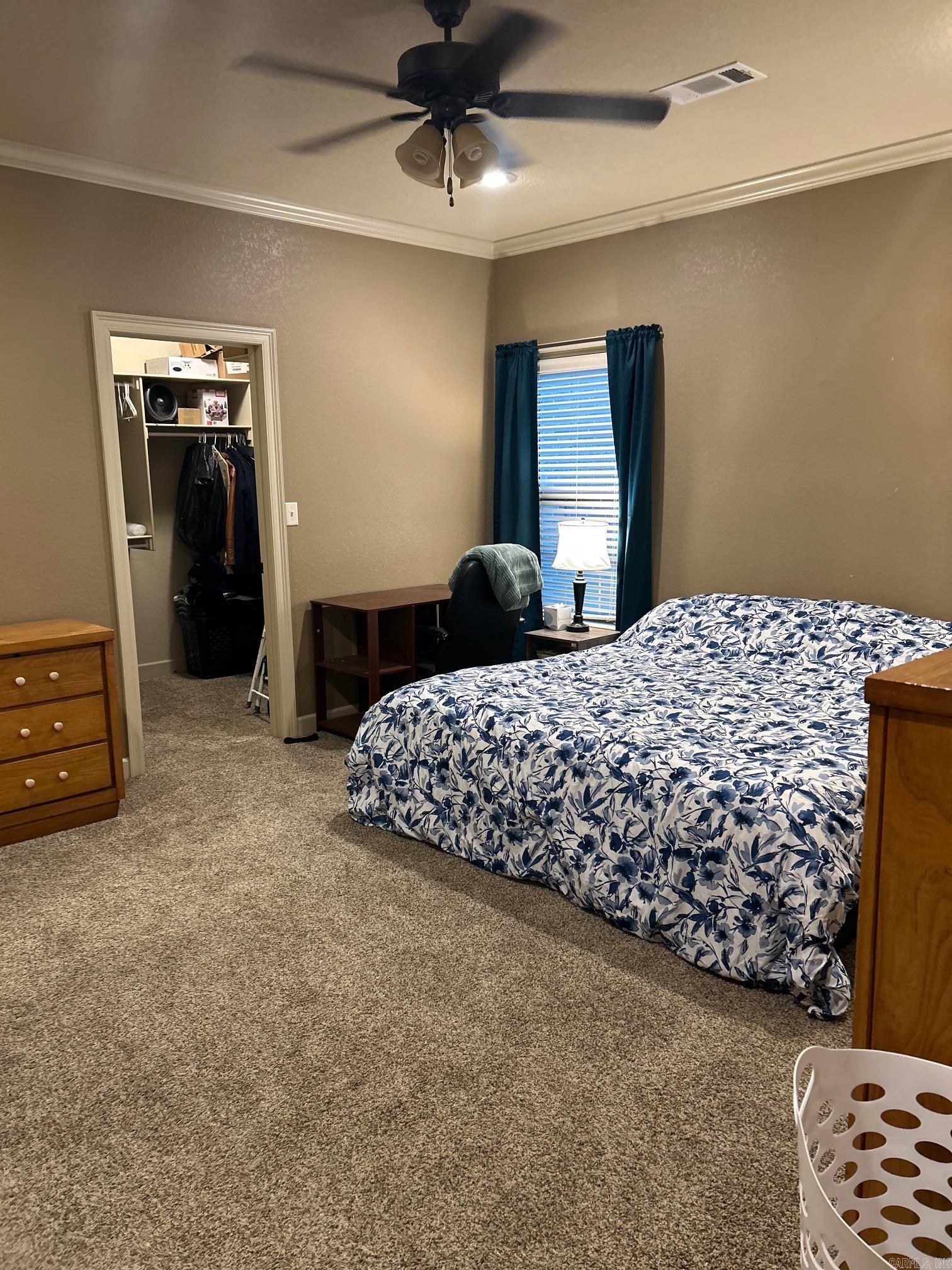 5 Southpointe Property Photo 32