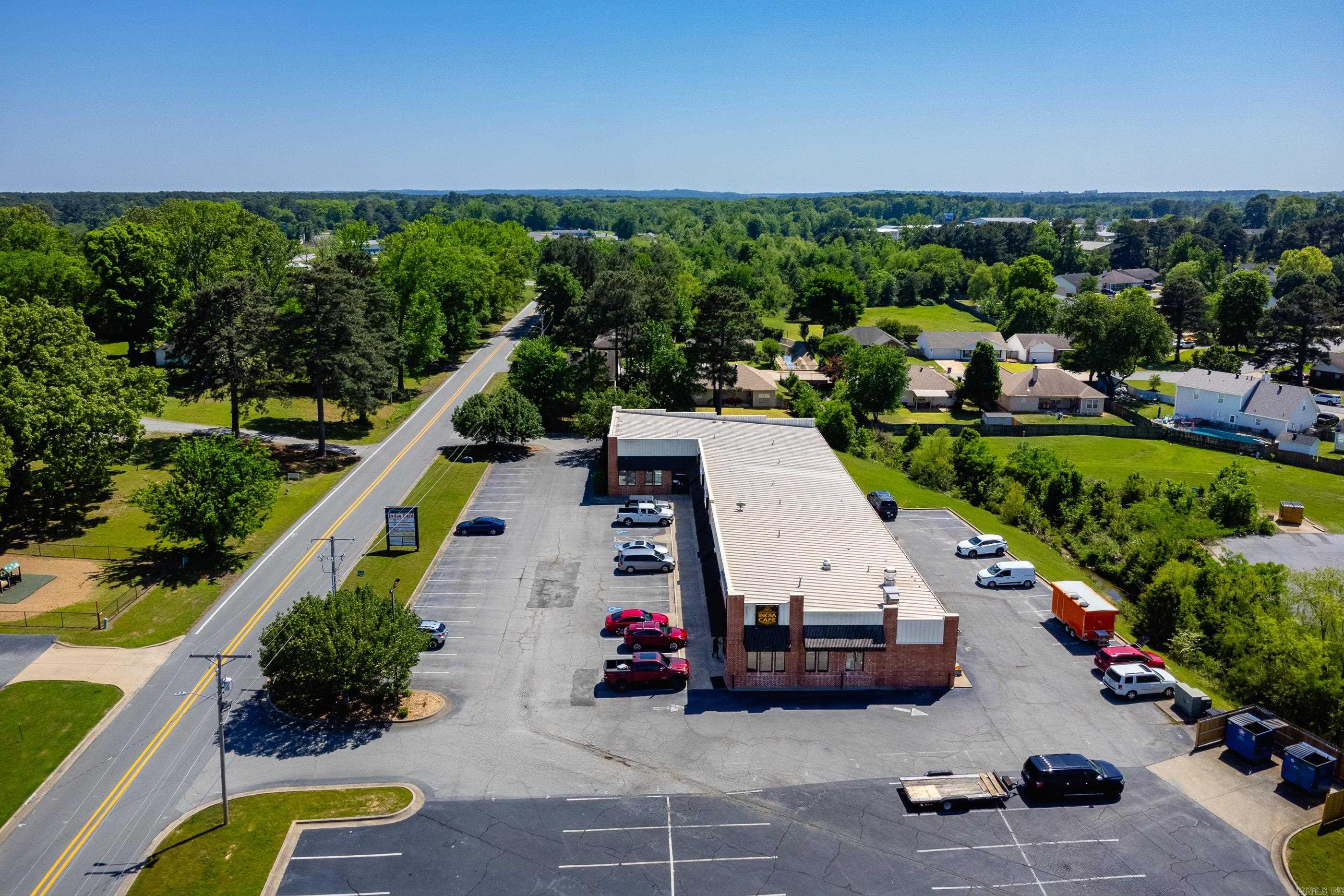 2615 N Prickett Road Property Photo 2