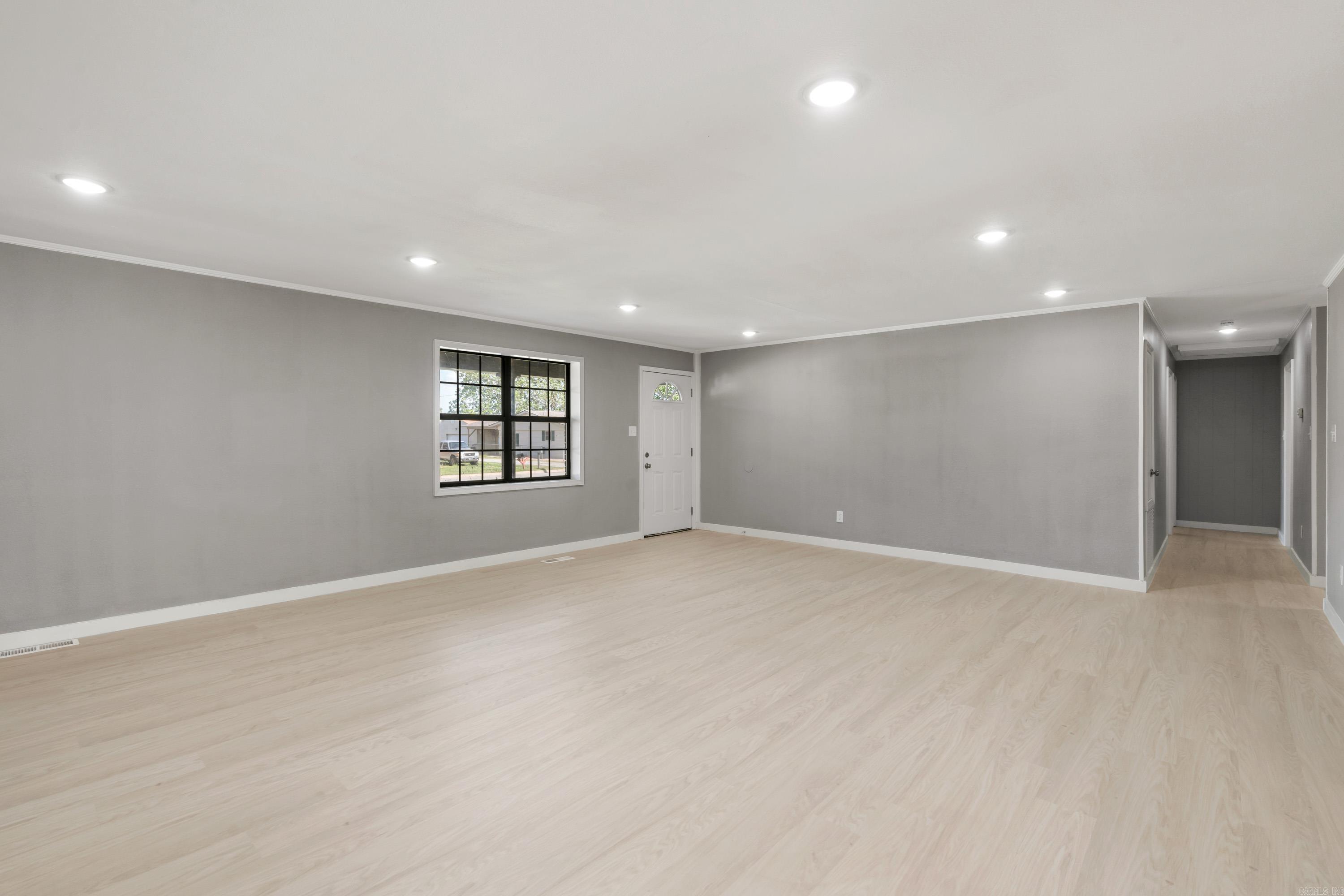 100 S 22nd Avenue Property Photo 3