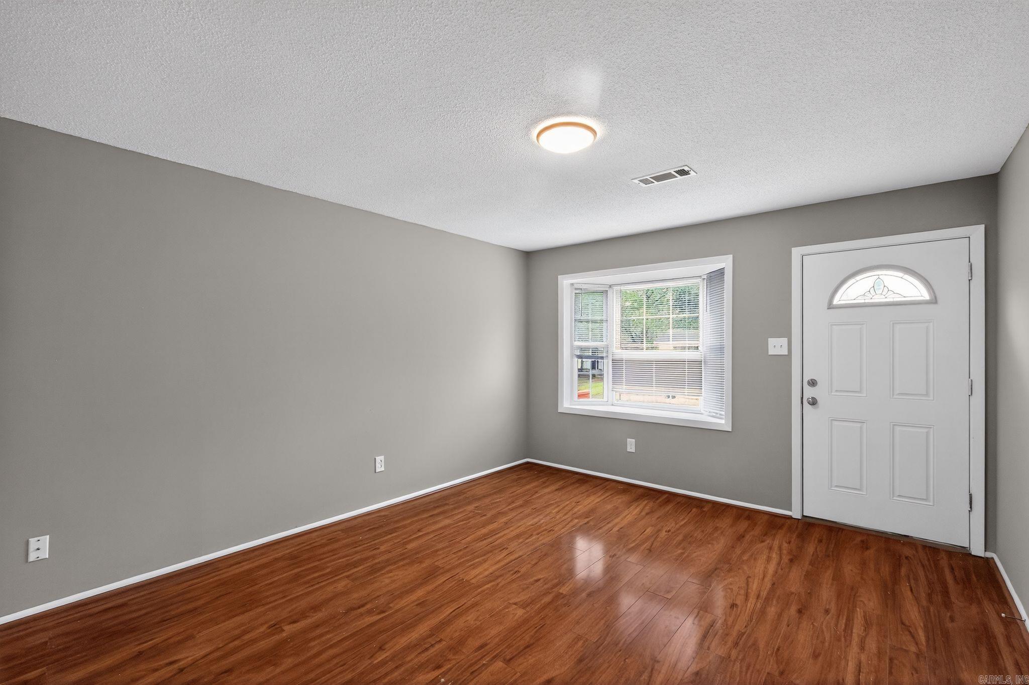 1008 Ferrell Drive Property Photo 4