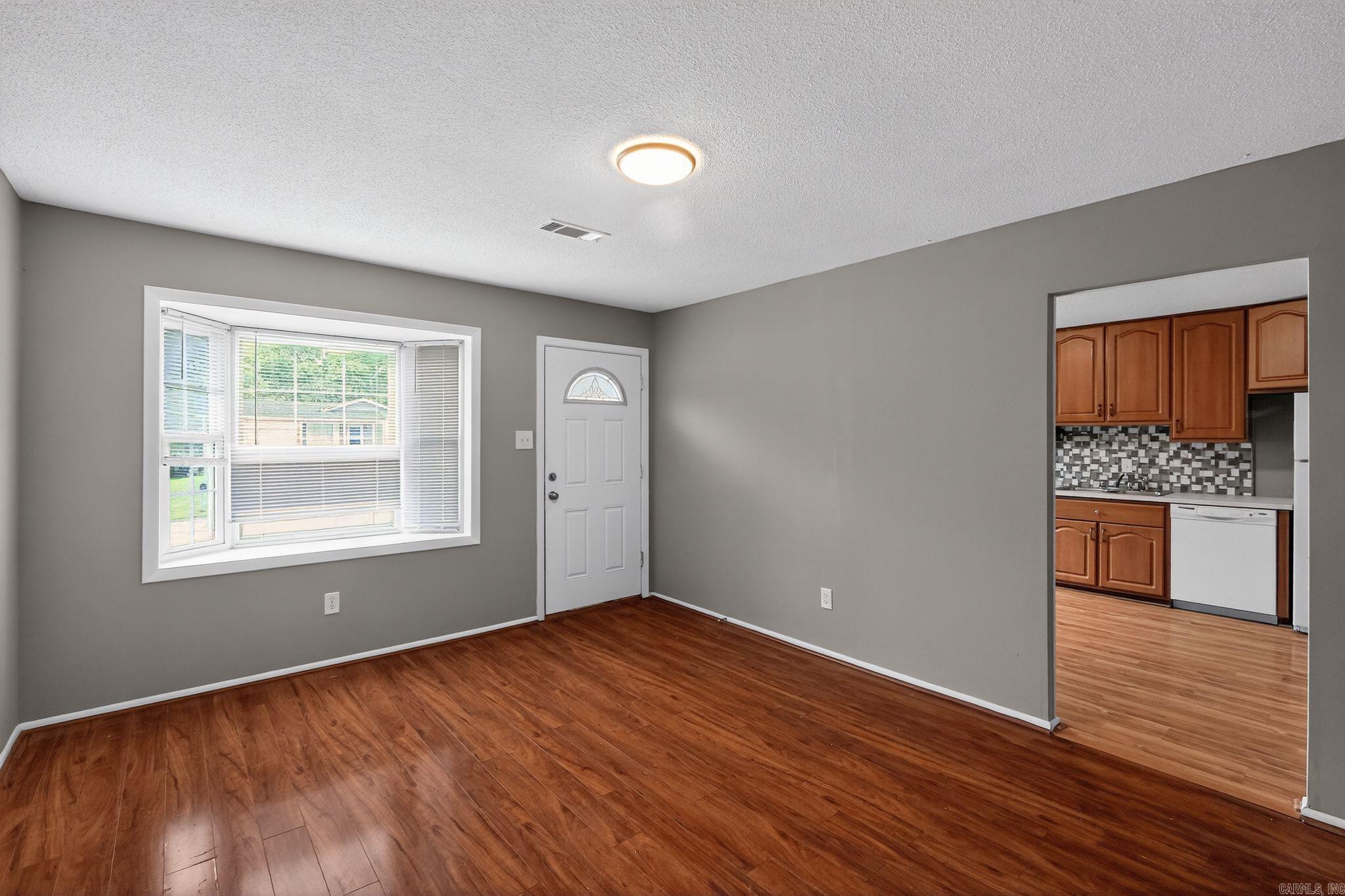 1008 Ferrell Drive Property Photo 5