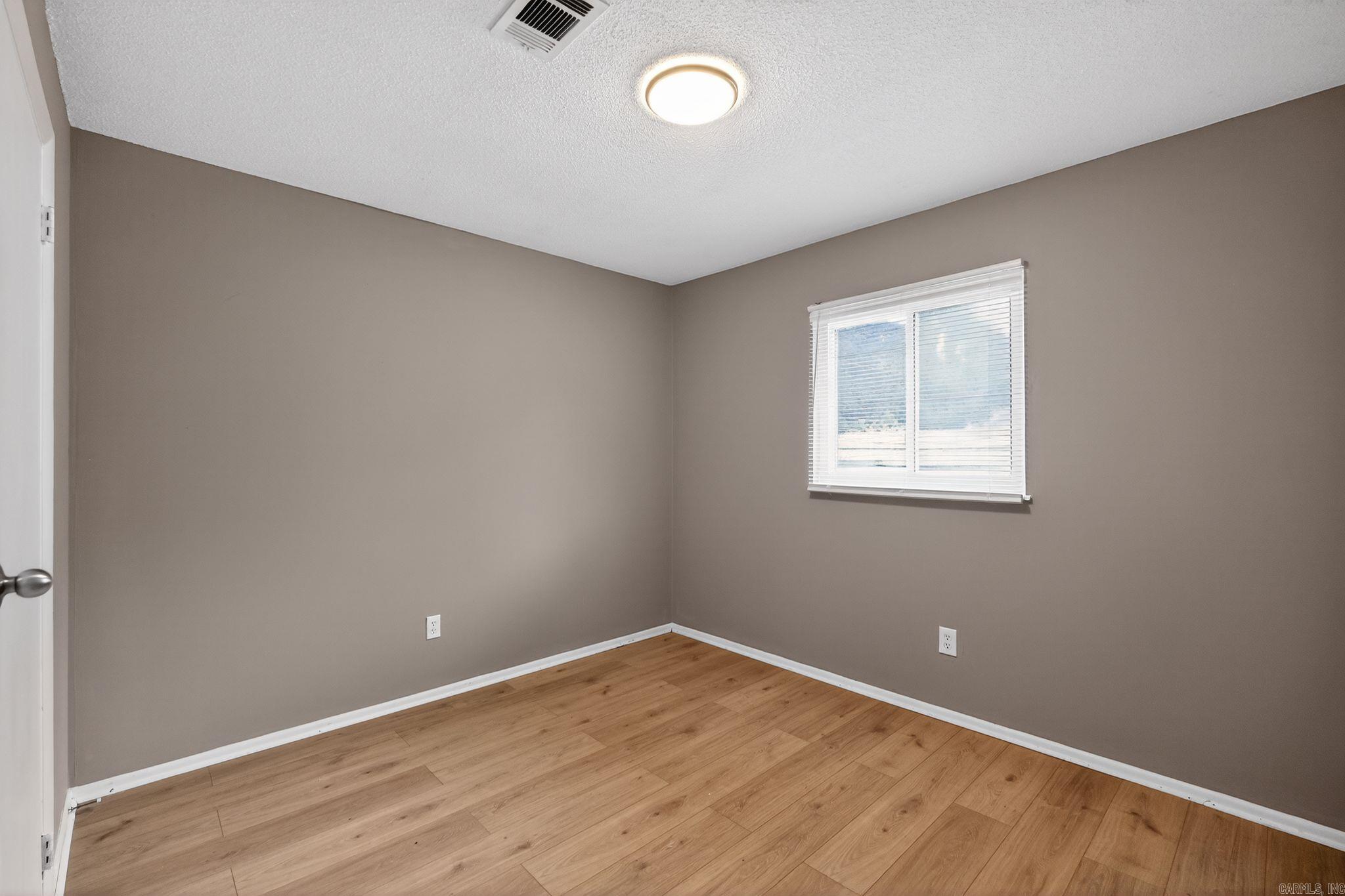 1008 Ferrell Drive Property Photo 14