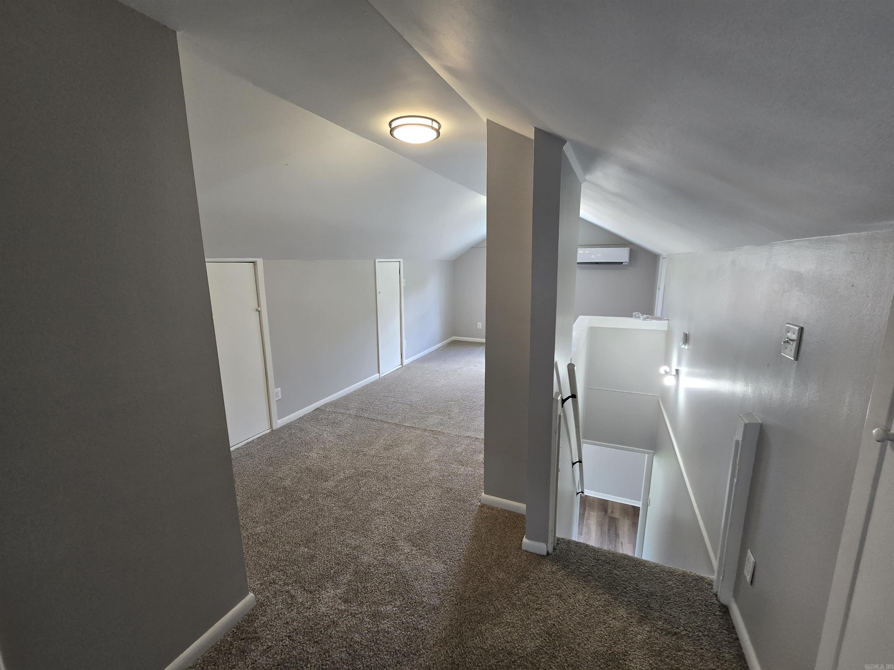 1630 Gum St Property Photo 15