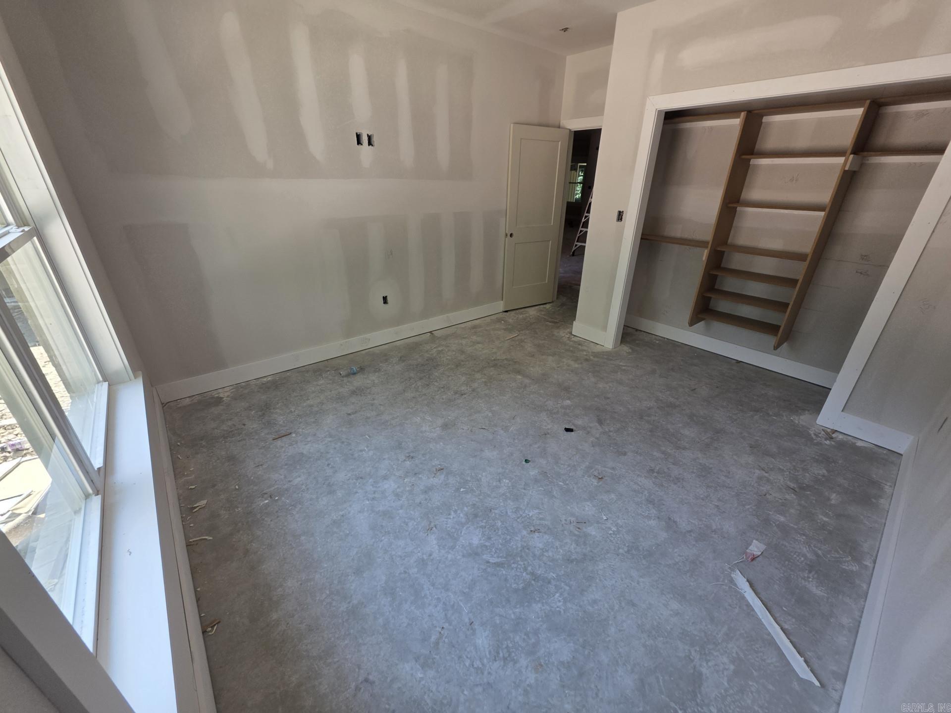 10 Ideal Lane Property Photo 8