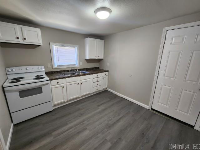 4511 & 4513 Atkins Street Property Photo 5